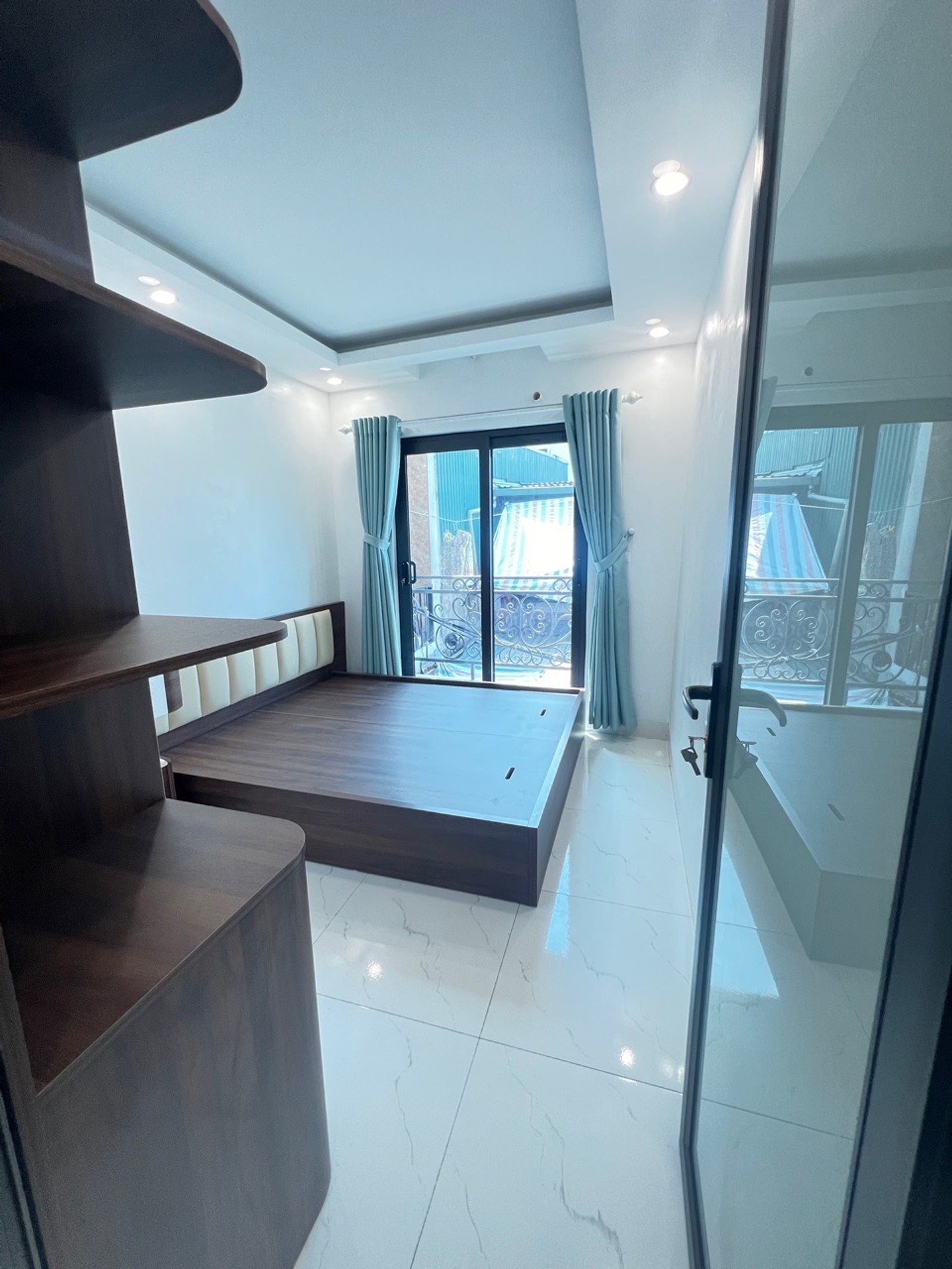Bán nhà Vĩnh Hưng - diện tích 29m2 3 tầng - Nhà gần ô tô - giá 4,35 tỷ
