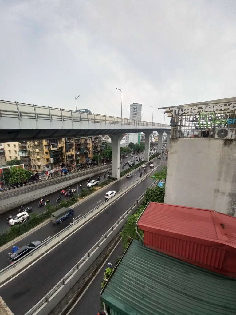 Bán nhà Trường Chinh - diện tích 34m2 7 tầng - Mặt phố lô góc - giá 30,5 tỷ