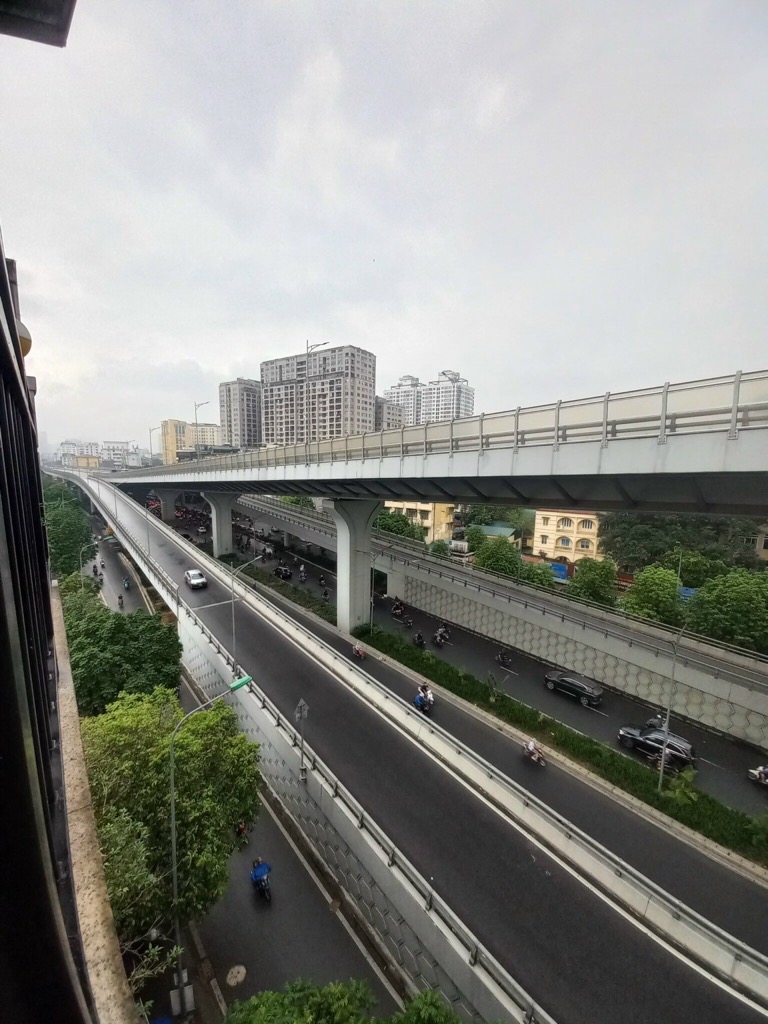 Bán nhà Trường Chinh - diện tích 34m2 7 tầng - Mặt phố lô góc - giá 30,5 tỷ