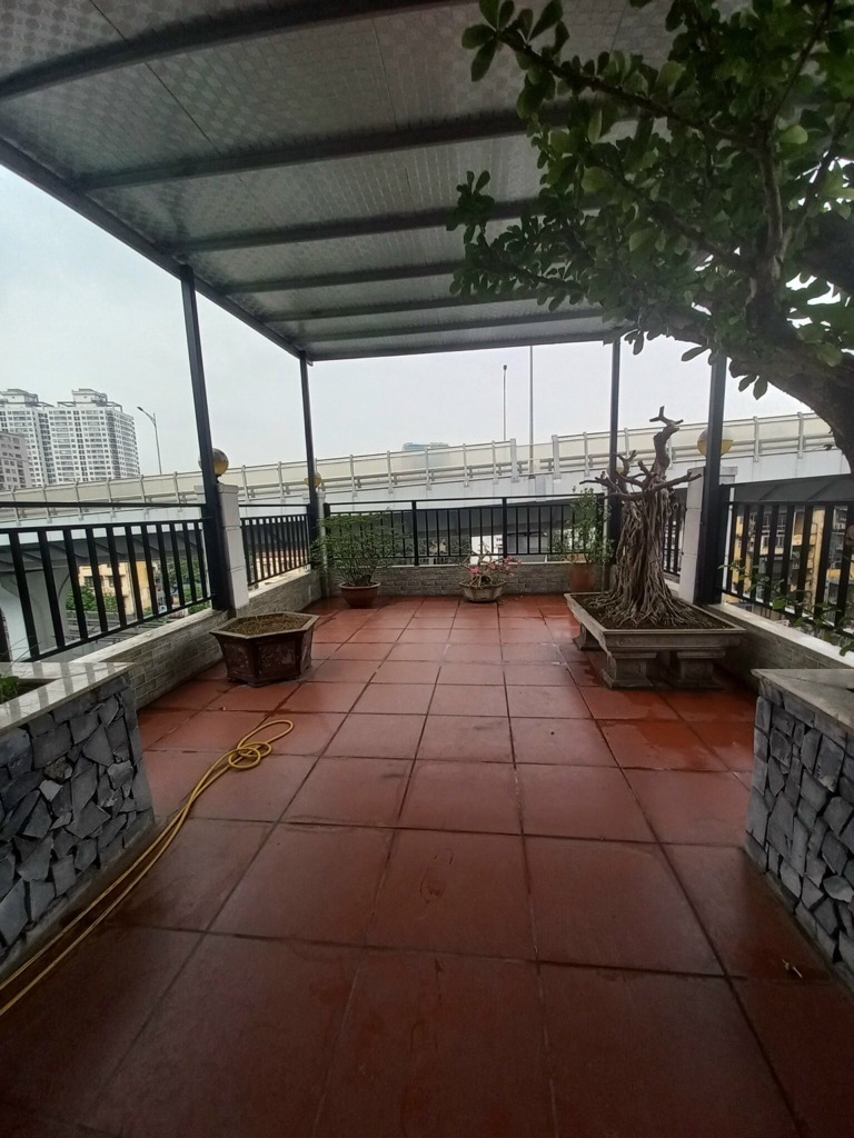 Bán nhà Trường Chinh - diện tích 34m2 7 tầng - Mặt phố lô góc - giá 30,5 tỷ