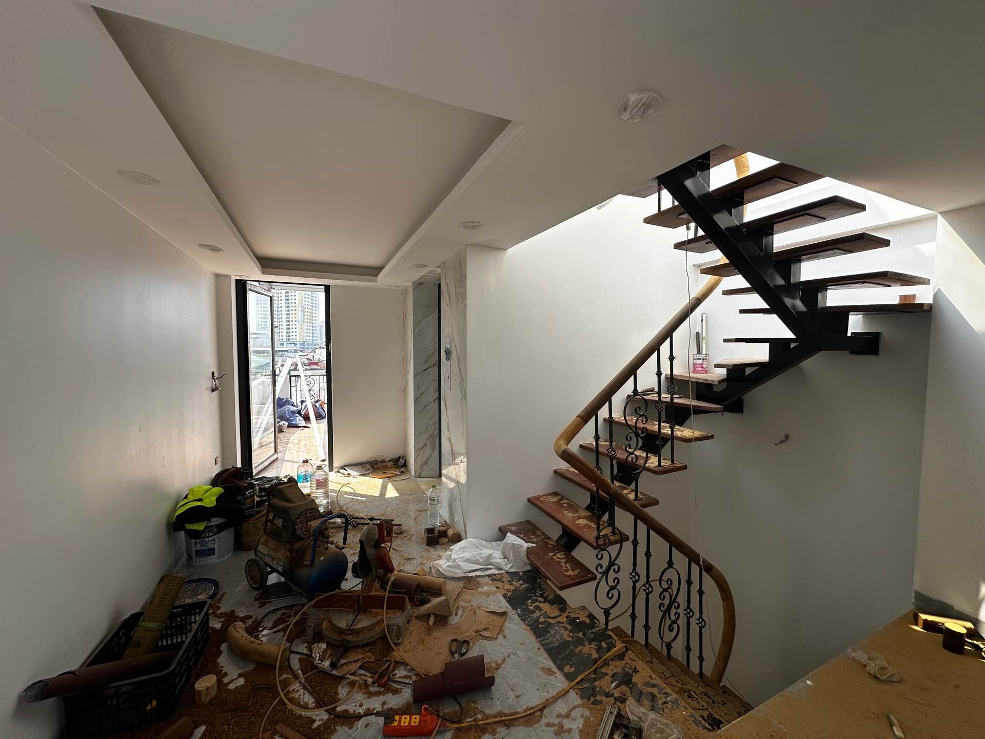 Bán nhà Giáp Nhị - diện tích 75m2 8 tầng - Ô TÔ VÀO NHÀ - giá 25 tỷ