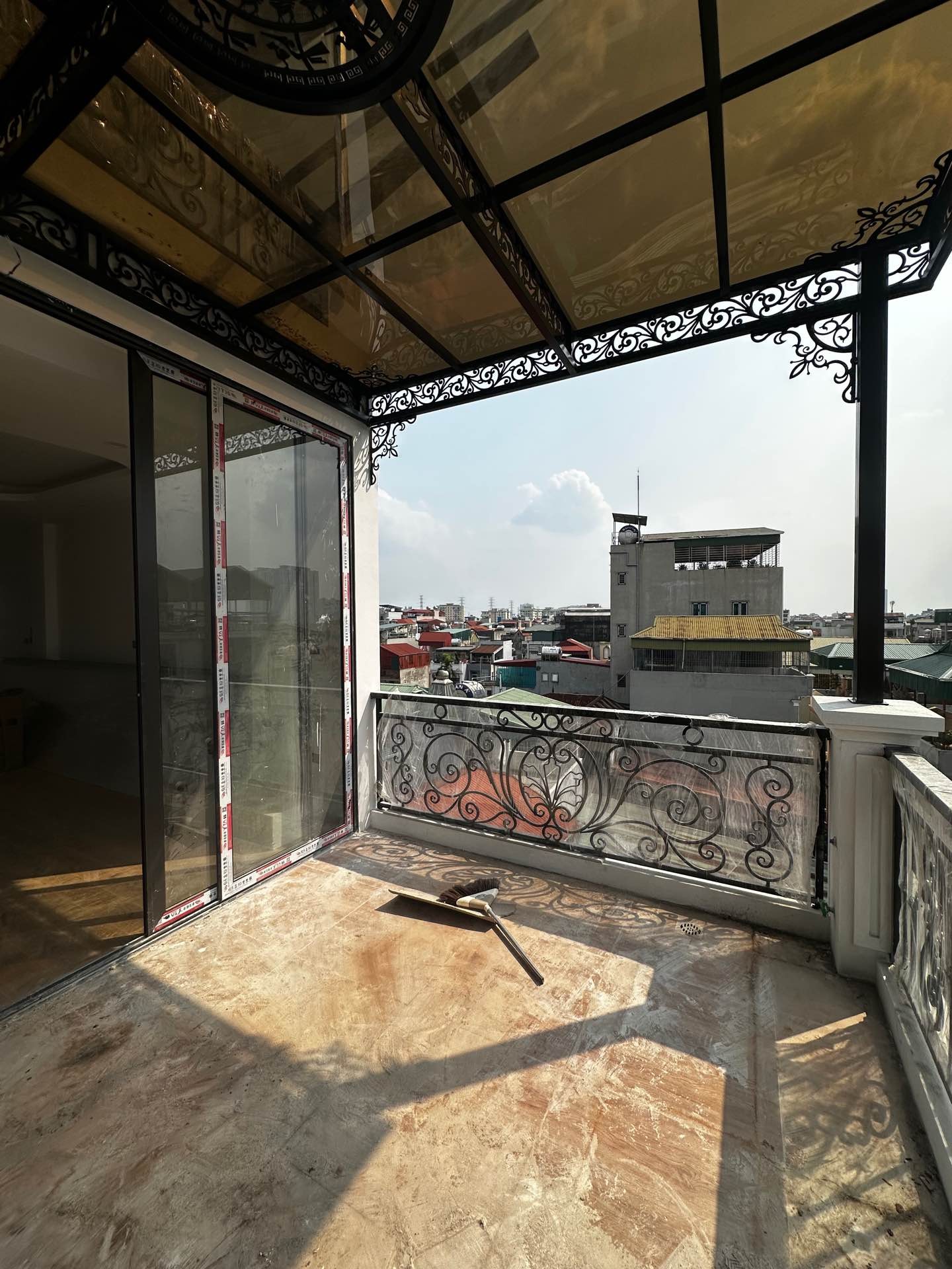 Bán nhà Giáp Nhị - diện tích 75m2 8 tầng - Ô TÔ VÀO NHÀ - giá 25 tỷ