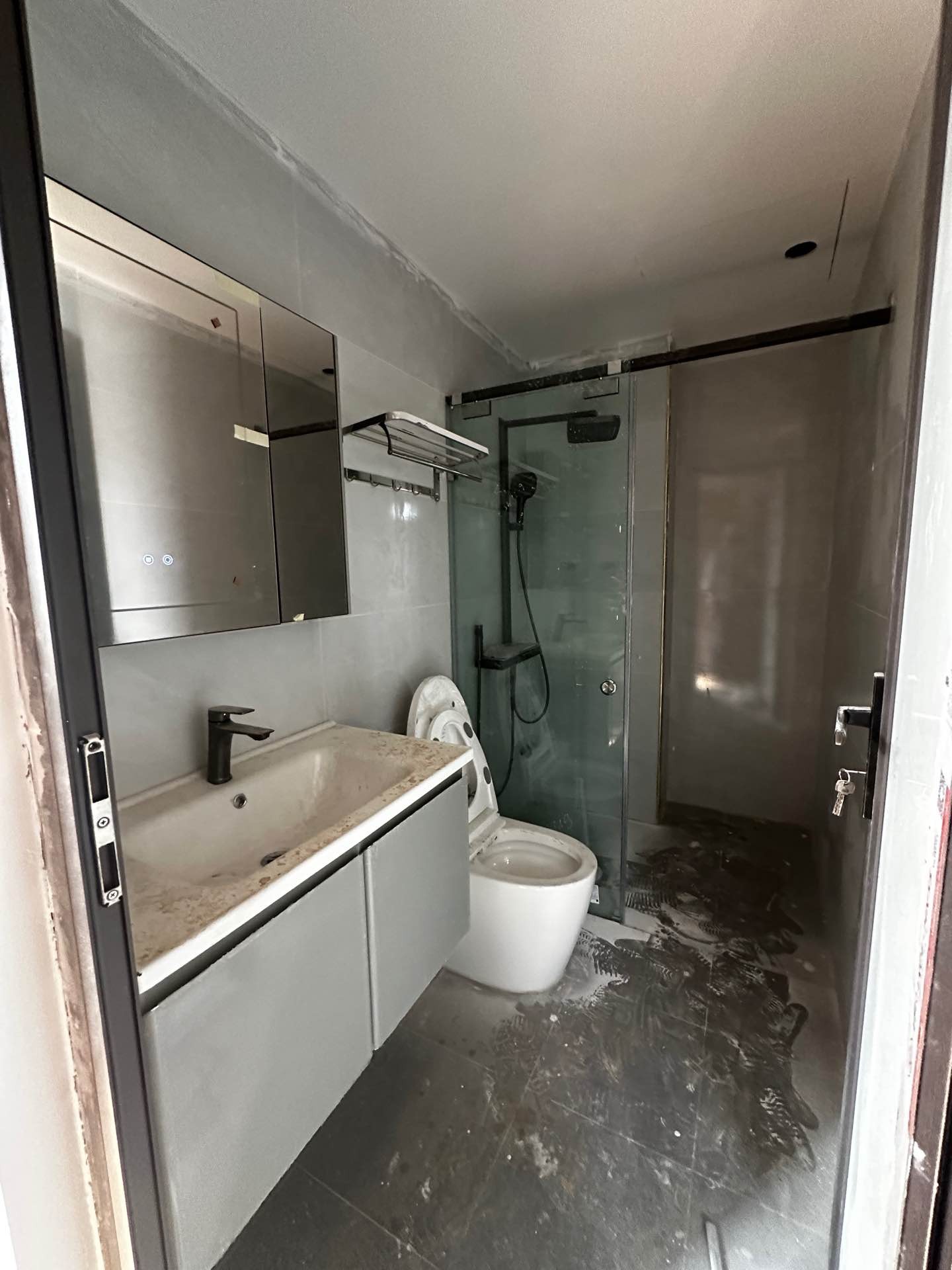 Bán nhà Giáp Nhị - diện tích 75m2 8 tầng - Ô TÔ VÀO NHÀ - giá 25 tỷ