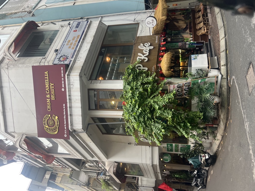 Bán nhà Nguyên Hồng - diện tích 73.6m2 5 tầng - LOGOG 2 MẶT TIỀN ĐỀU VỈA HÈ VÀ OTO TRÁNH - giá 59,5 tỷ