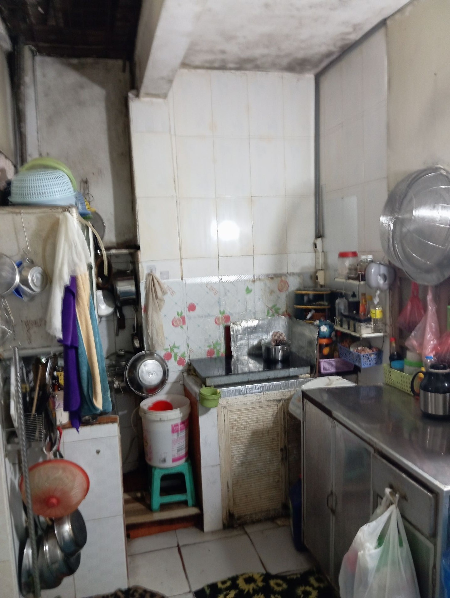 Bán nhà Tân Mai - diện tích 70m2 2 tầng - Ô tô cách 5 mét - giá 11,5 tỷ