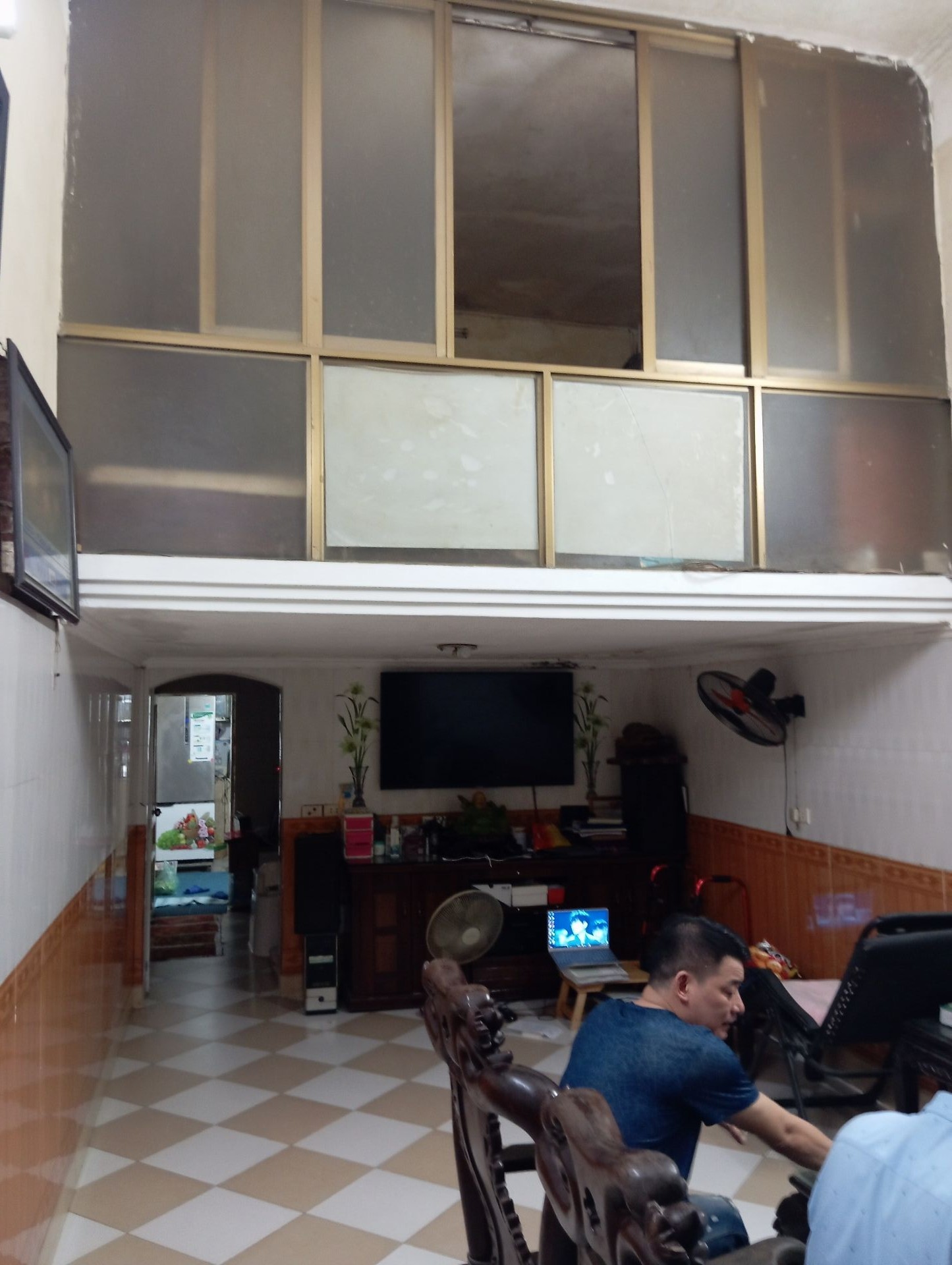 Bán nhà Tân Mai - diện tích 70m2 2 tầng - Ô tô cách 5 mét - giá 11,5 tỷ