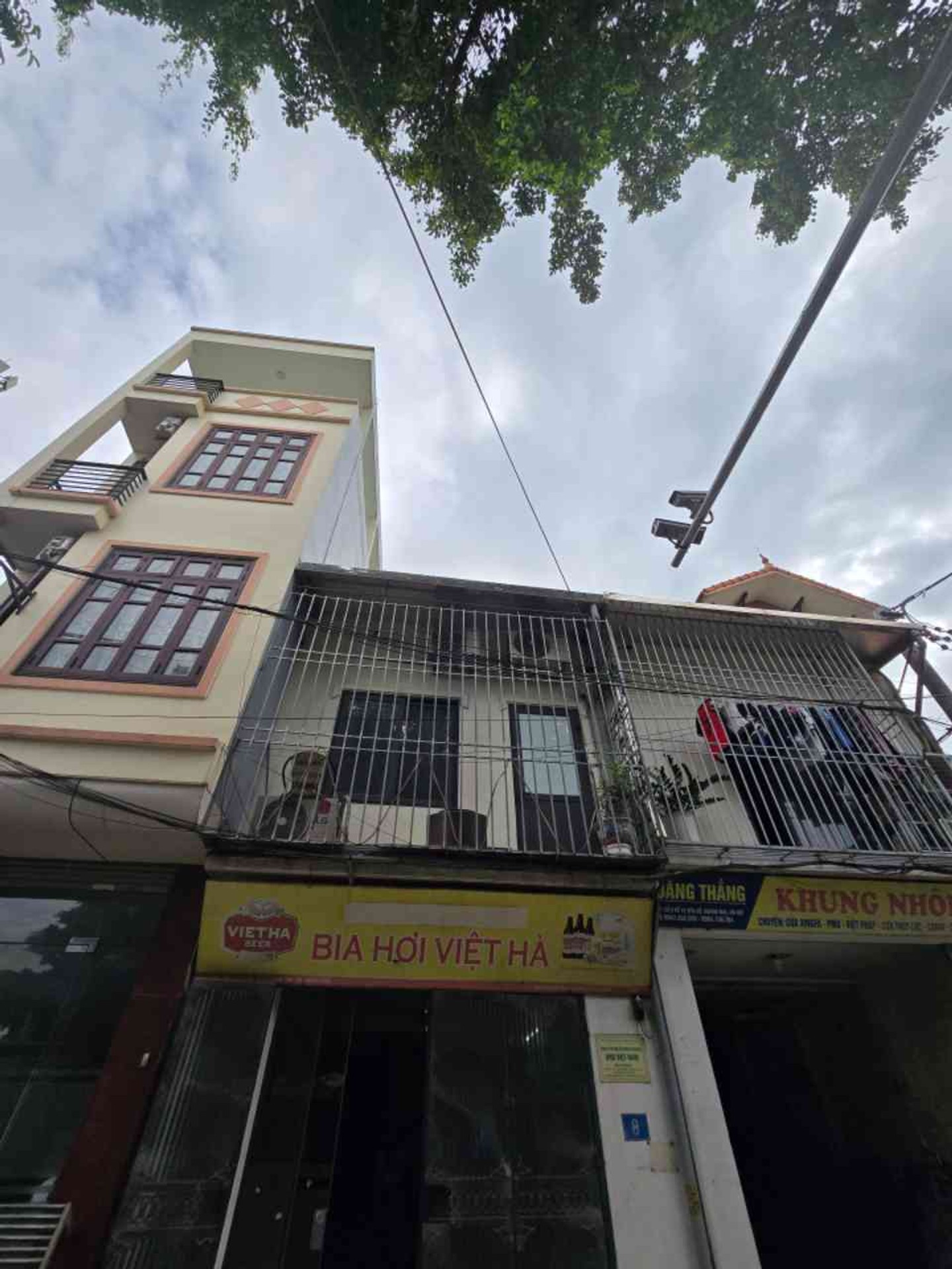 Bán nhà Hưng Phúc - diện tích 50m2 2 tầng - đất tặng nhà - giá 13,3 tỷ