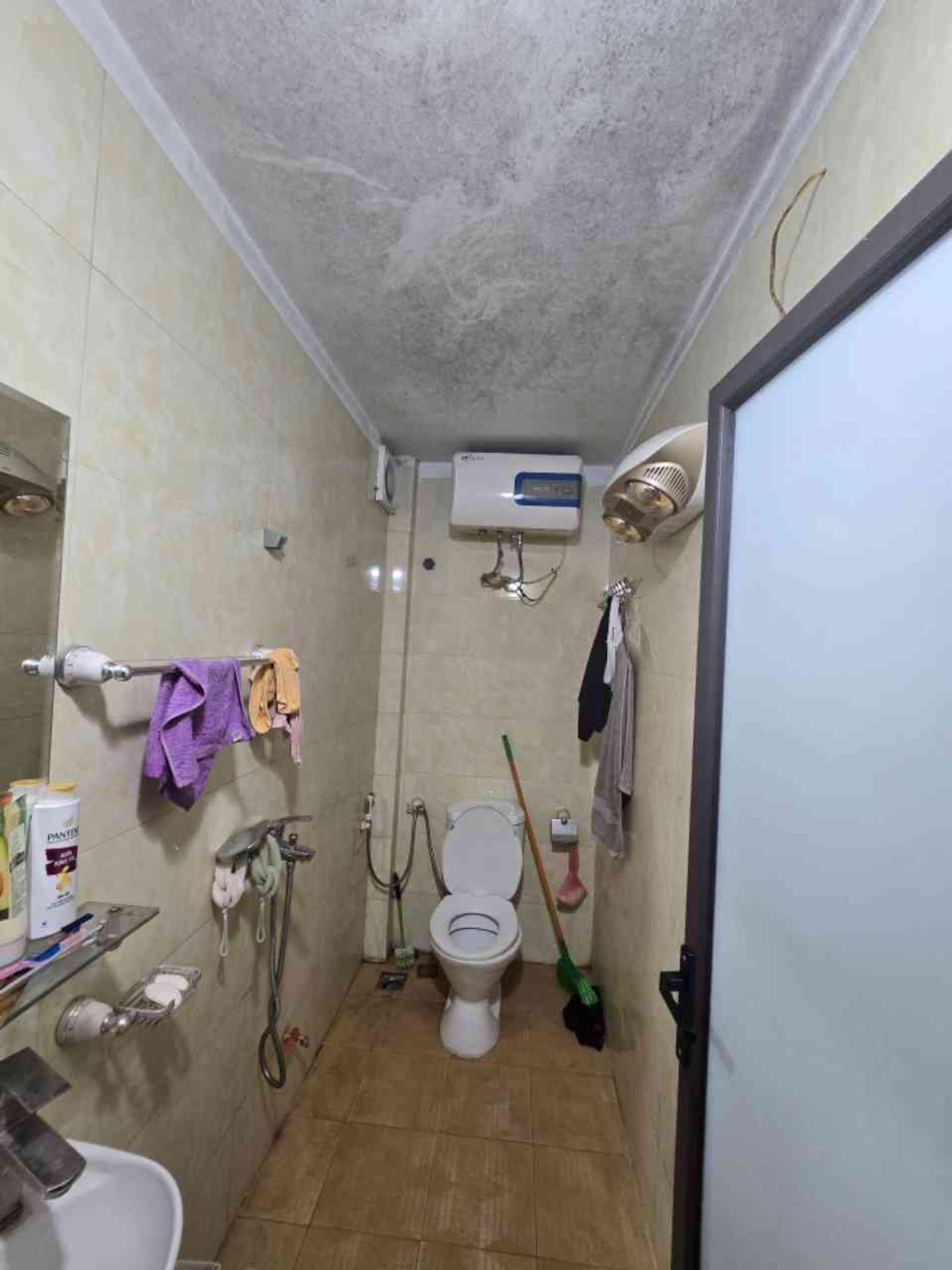 Bán nhà Hưng Phúc - diện tích 50m2 2 tầng - đất tặng nhà - giá 13,3 tỷ