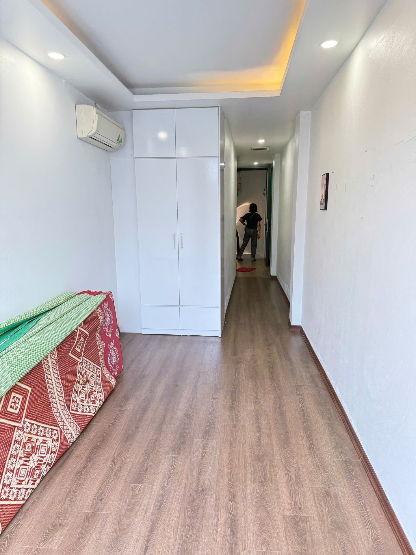 Bán nhà Minh Khai - diện tích 27m2 5 tầng - Mặt phố kinh doanh sầm uất - giá 12,6 tỷ