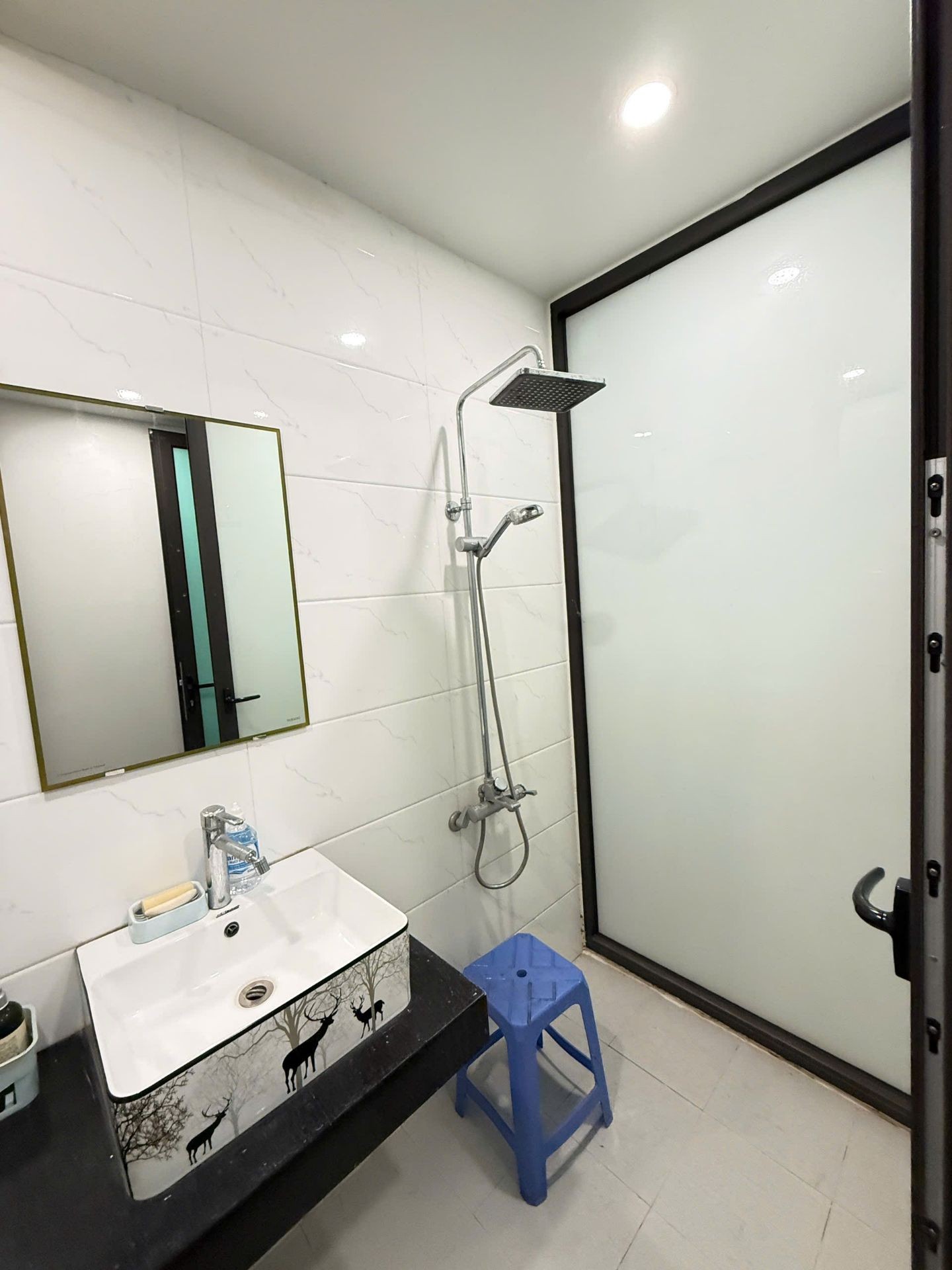 Bán nhà Minh Khai - diện tích 27m2 5 tầng - Mặt phố kinh doanh sầm uất - giá 12,6 tỷ