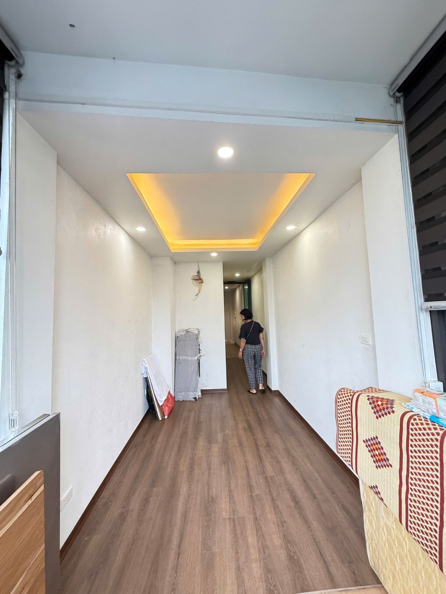 Bán nhà Minh Khai - diện tích 27m2 5 tầng - Mặt phố kinh doanh sầm uất - giá 12,6 tỷ