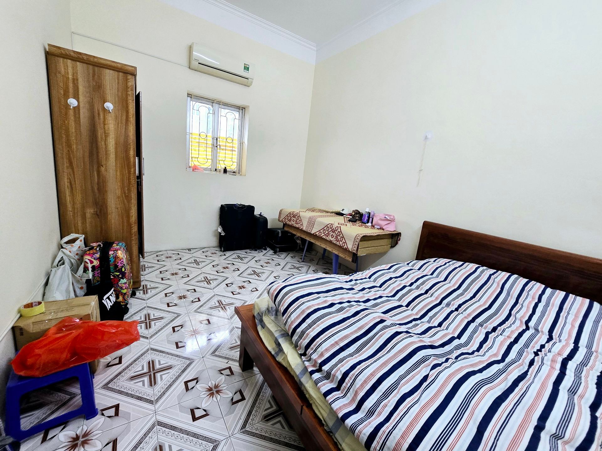 Bán nhà Nguyễn Đức Cảnh - diện tích 48m2 3 tầng - 2 mặt ngõ - giá 12 tỷ