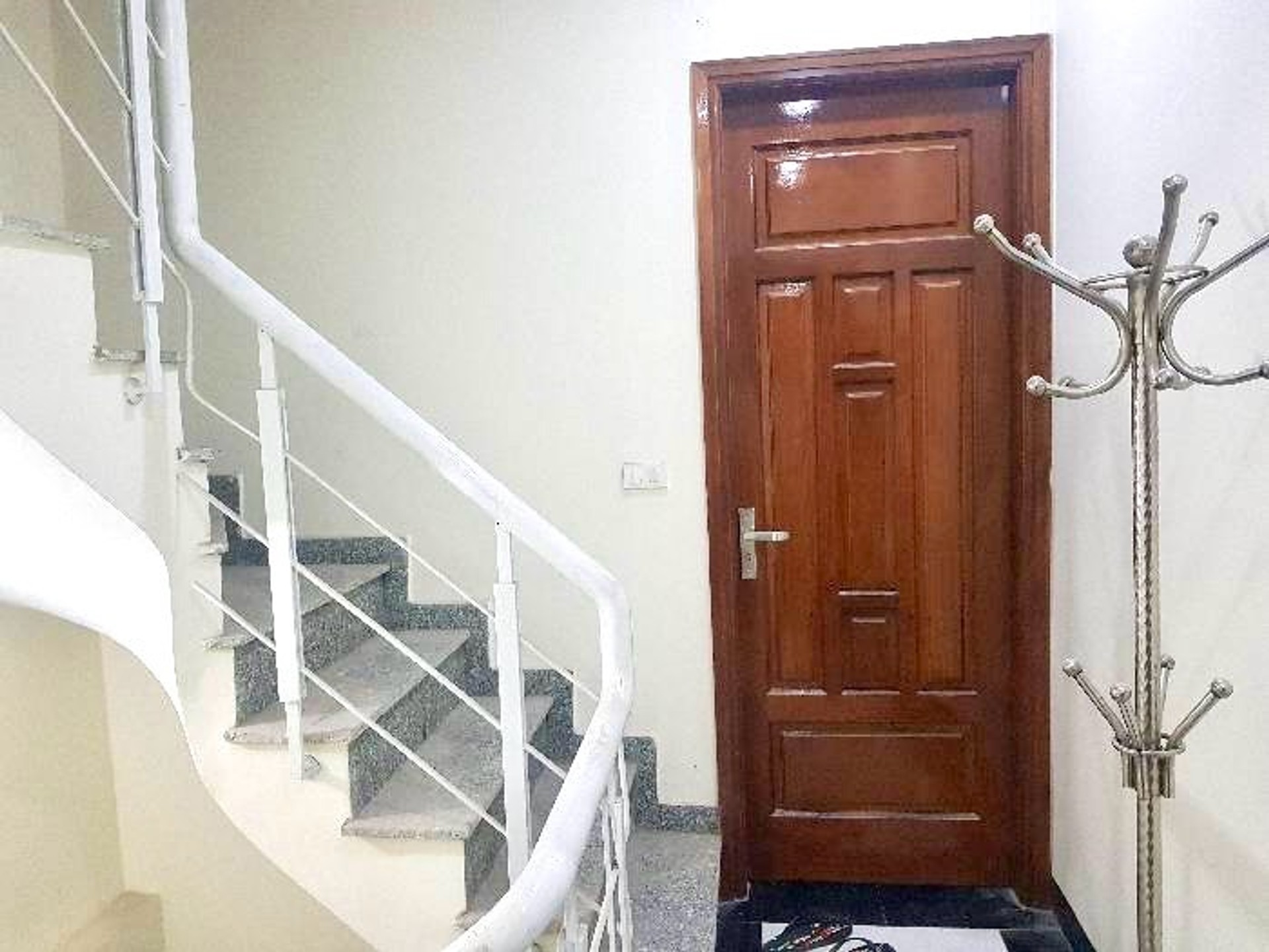 Bán nhà Bằng Liệt - diện tích 54m2 6 tầng - thang máy - giá 14,5 tỷ
