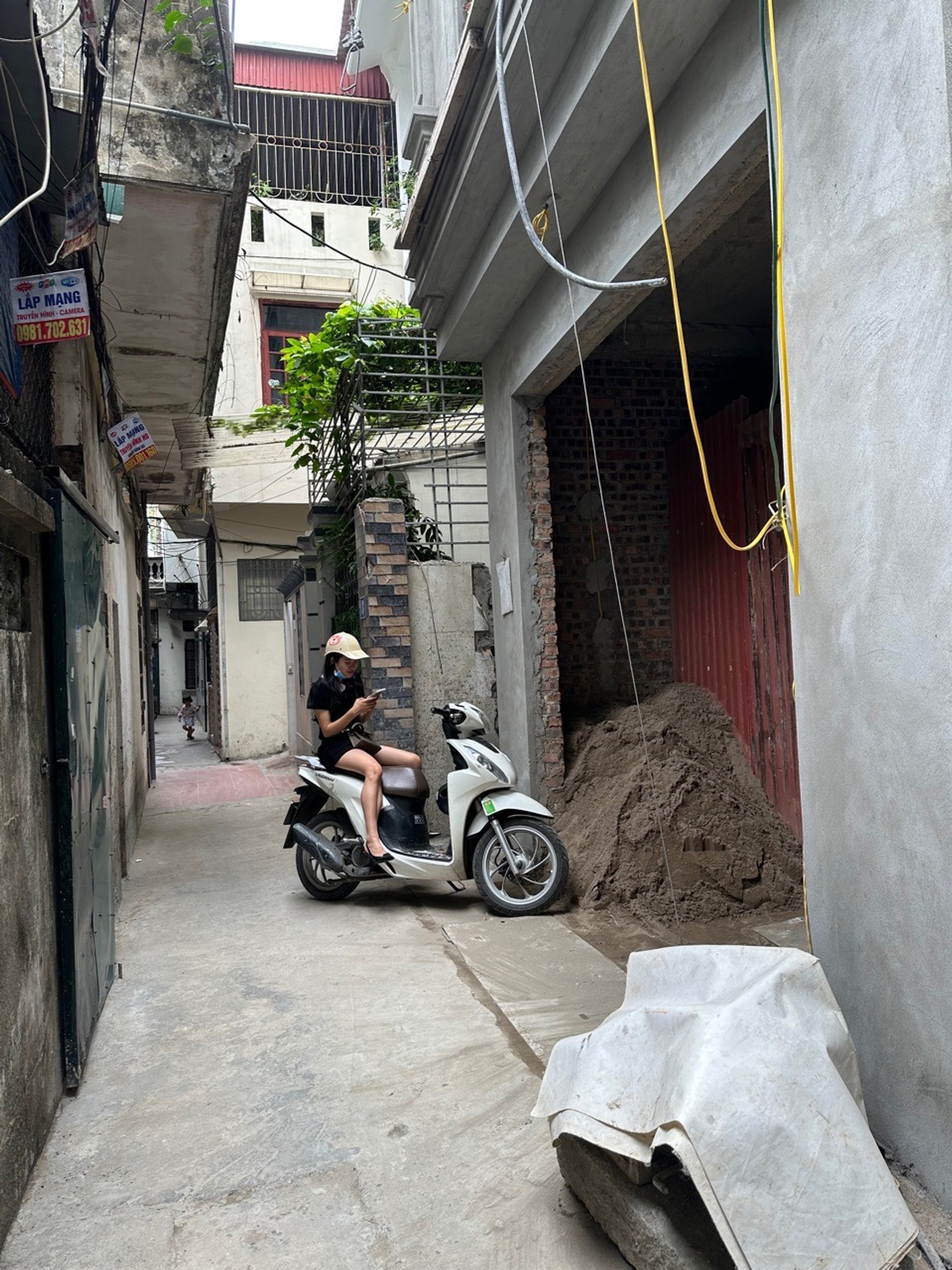 Bán nhà Lĩnh Nam - diện tích 71m2 6 tầng - Lô góc, chung cư mini - giá 16 tỷ