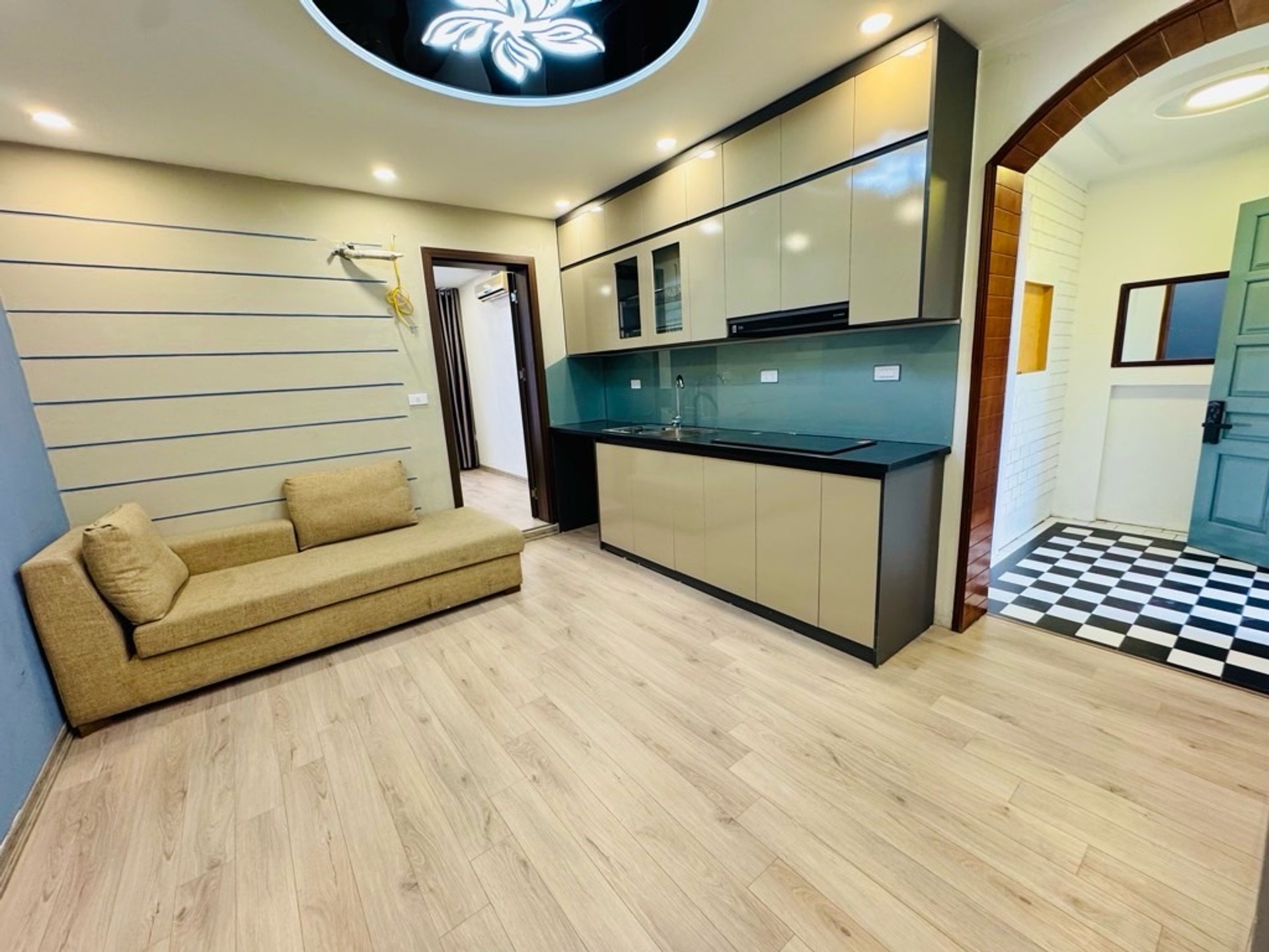 Bán nhà Nguyễn Chính - diện tích 65m2 1 tầng - Căn hộ xinh lung linh - giá 3,9 tỷ