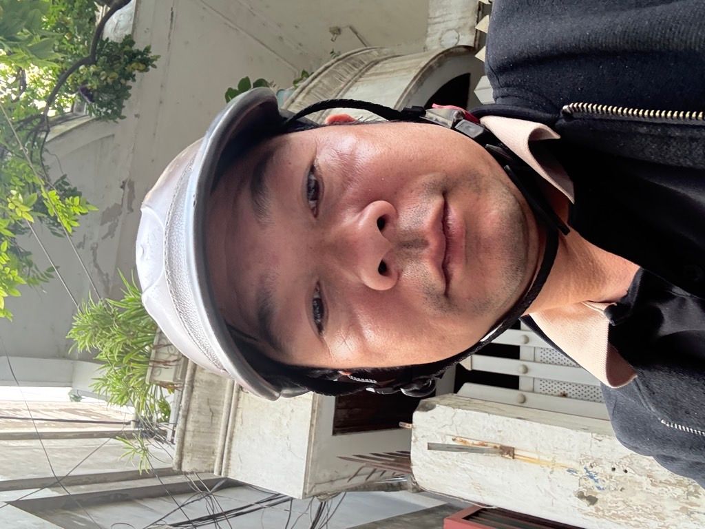 Bán nhà Hoàng Văn Thái - diện tích 106m2 3 tầng - LÔ GÓC - Ô TÔ - KINH DOANH - giá 29,8 tỷ