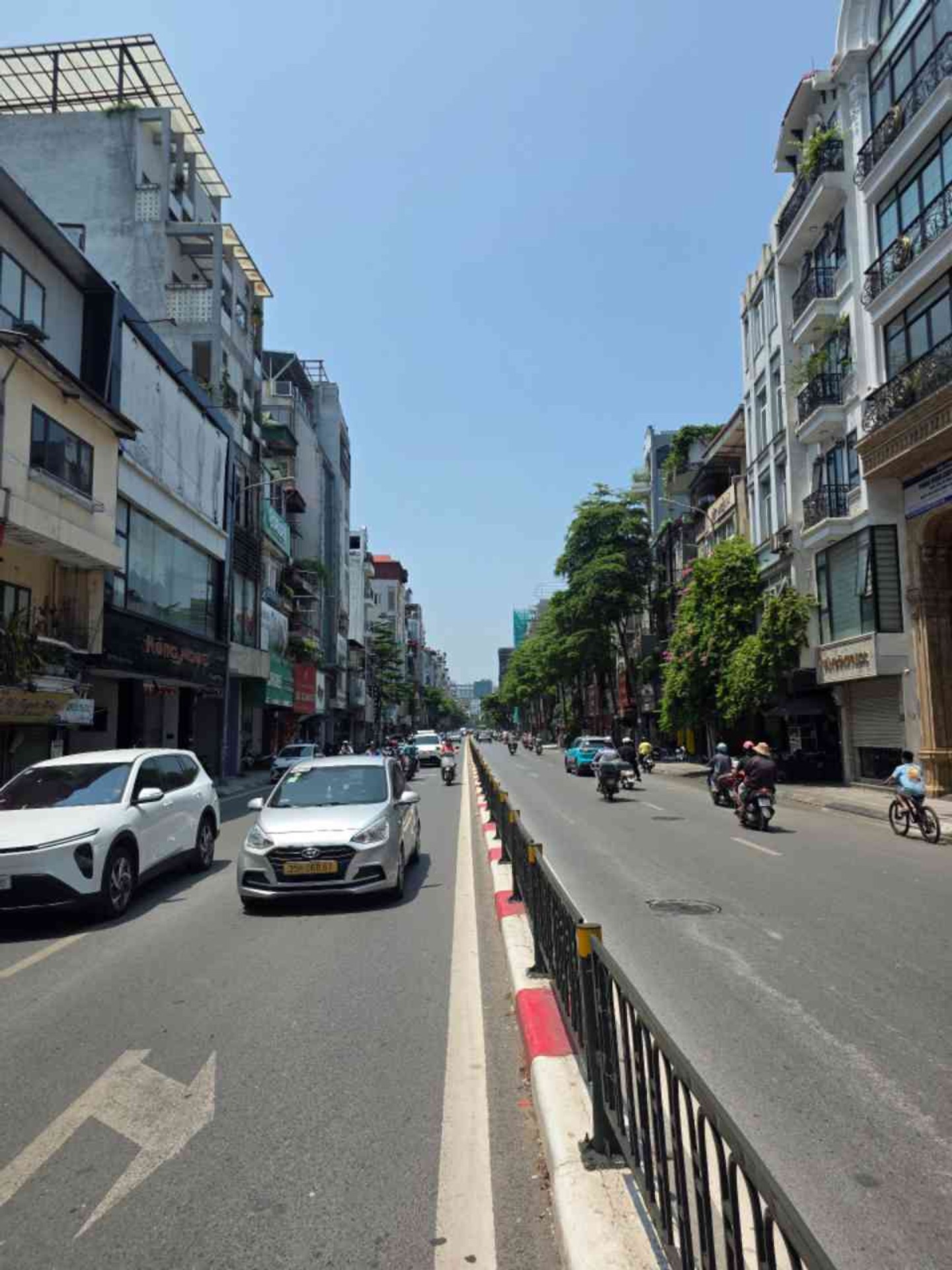 Bán nhà Tôn Đức Thắng - diện tích 193m2 10 tầng - Đất phố cổ Hà Nội - giá 158 tỷ