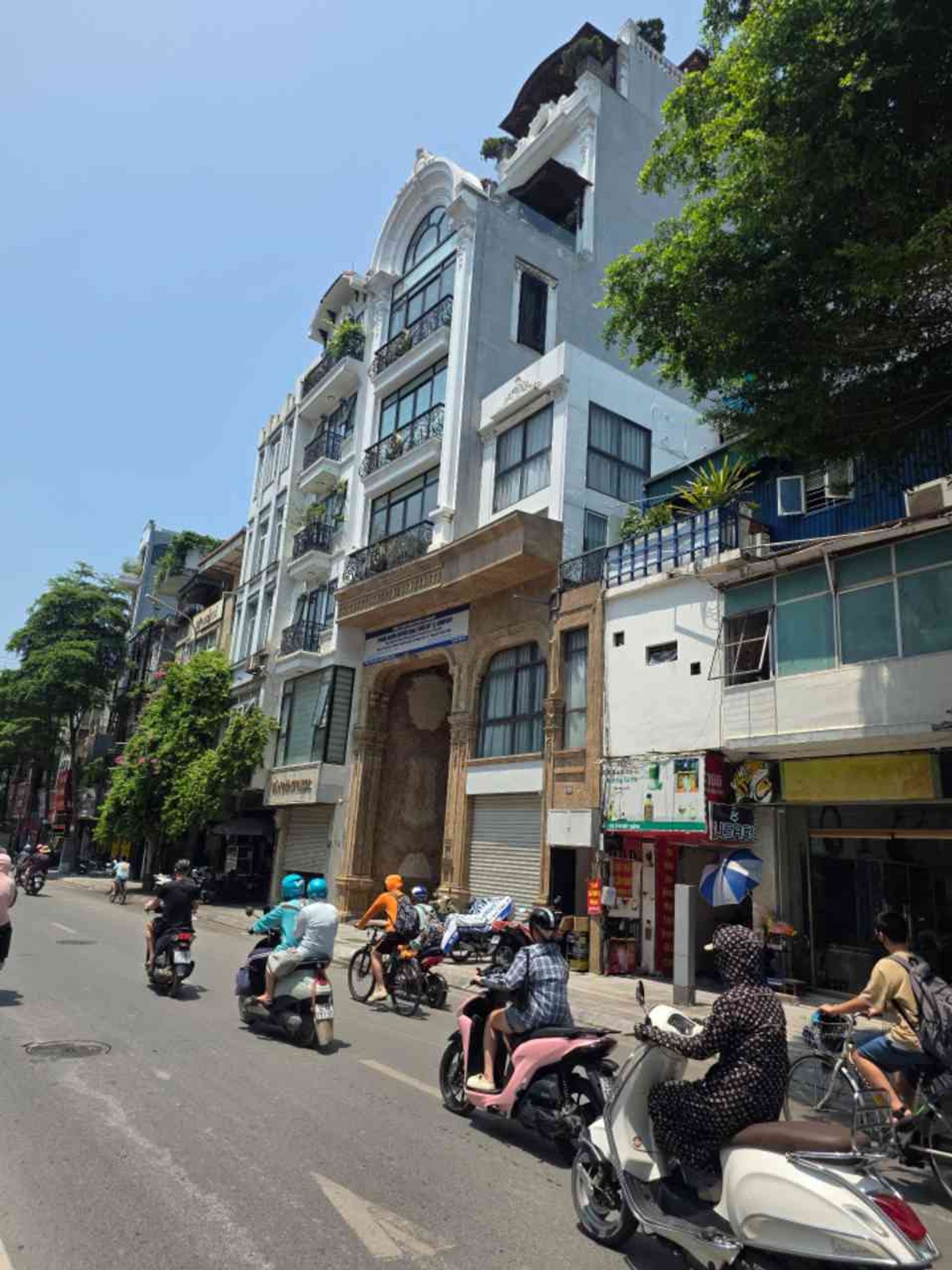 Bán nhà Tôn Đức Thắng - diện tích 193m2 10 tầng - Đất phố cổ Hà Nội - giá 158 tỷ