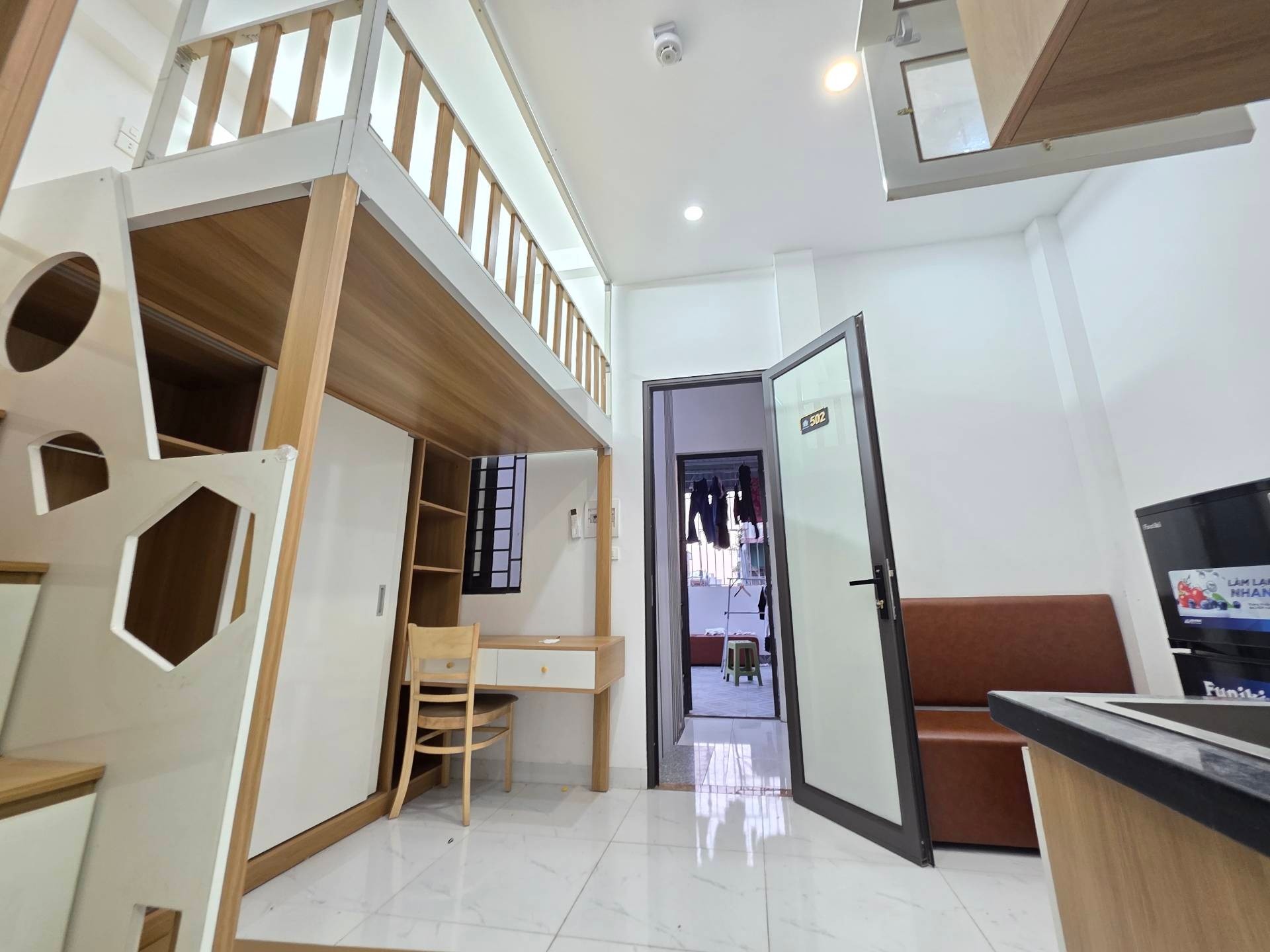 Bán nhà Minh Khai - diện tích 37m2 5 tầng - thang máy - giá 9,9 tỷ