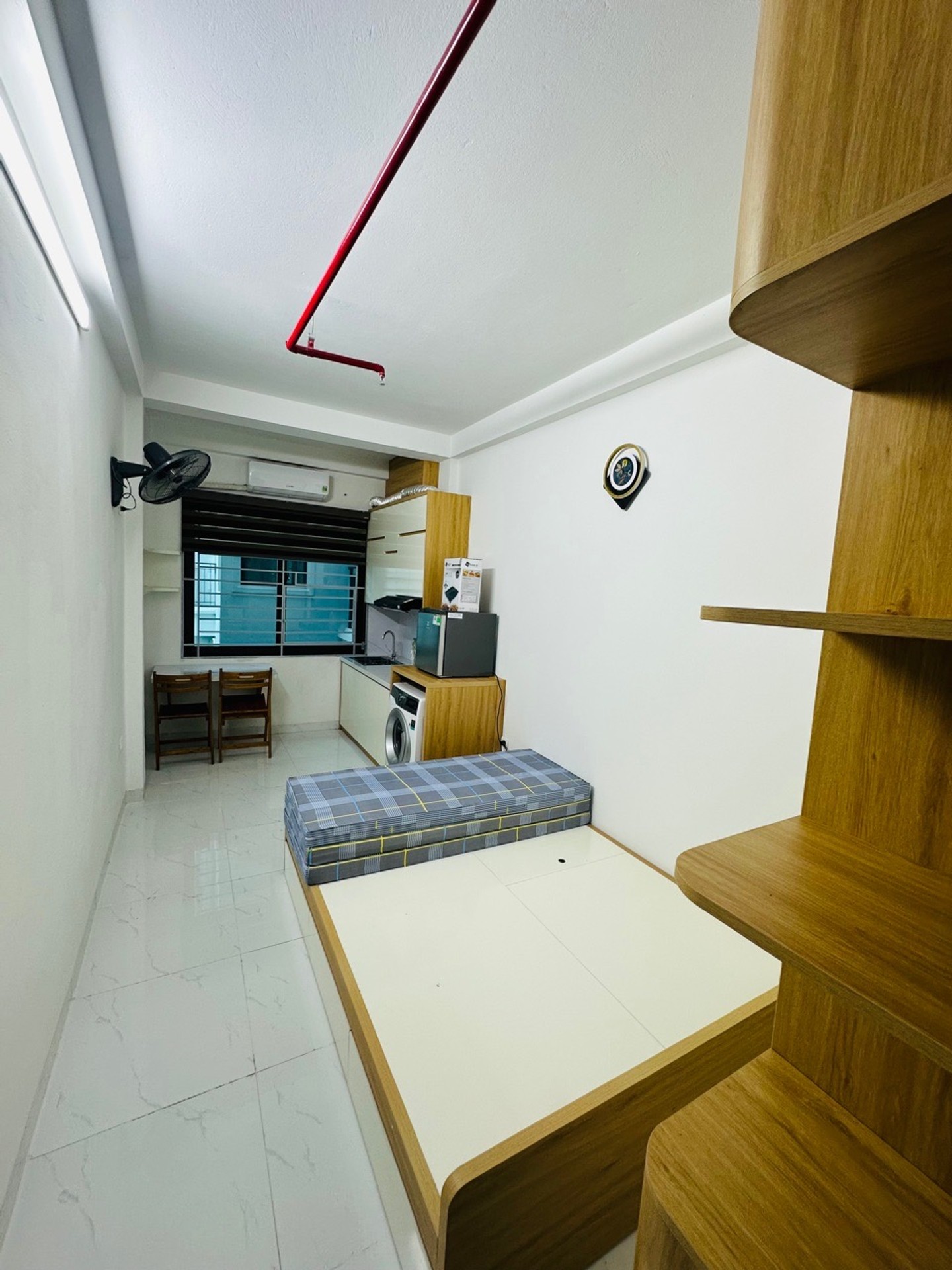 Bán nhà Trần Khát Chân - diện tích 42m2 5 tầng - Nhà đẹp full nội thất - giá 12,8 tỷ