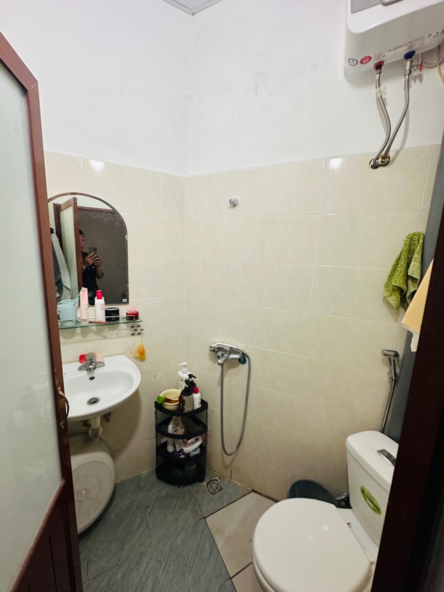 Bán nhà Trần Khát Chân - diện tích 42m2 5 tầng - Nhà đẹp full nội thất - giá 12,8 tỷ