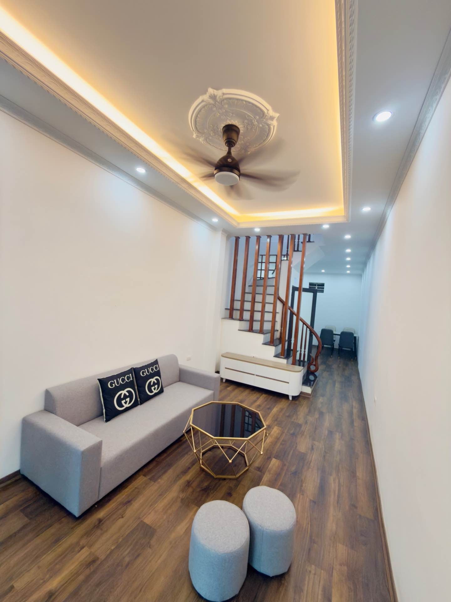 Bán nhà Tân Khai - diện tích 35m2 2 tầng - vừa ở vừa kinh doanh - giá 3,8 tỷ