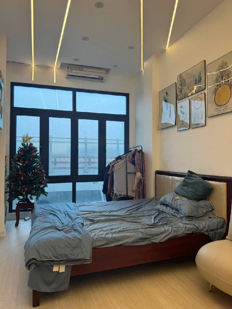 Bán nhà Trường Chinh - diện tích 31.5m2 5 tầng - Mặt phố kinh doanh sầm uất - giá 32,5 tỷ