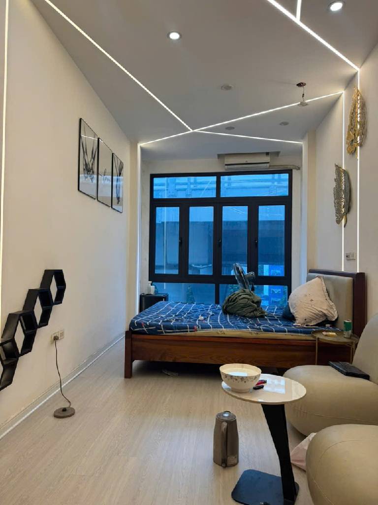 Bán nhà Trường Chinh - diện tích 31.5m2 5 tầng - Mặt phố kinh doanh sầm uất - giá 32,5 tỷ