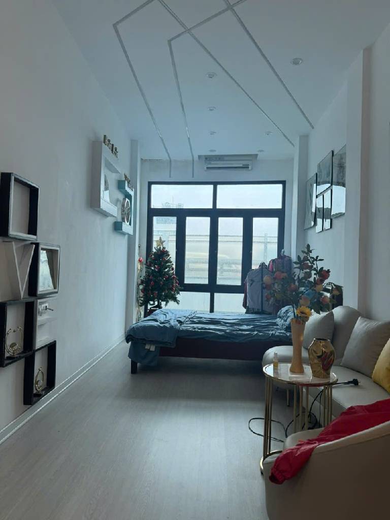 Bán nhà Trường Chinh - diện tích 31.5m2 5 tầng - Mặt phố kinh doanh sầm uất - giá 32,5 tỷ