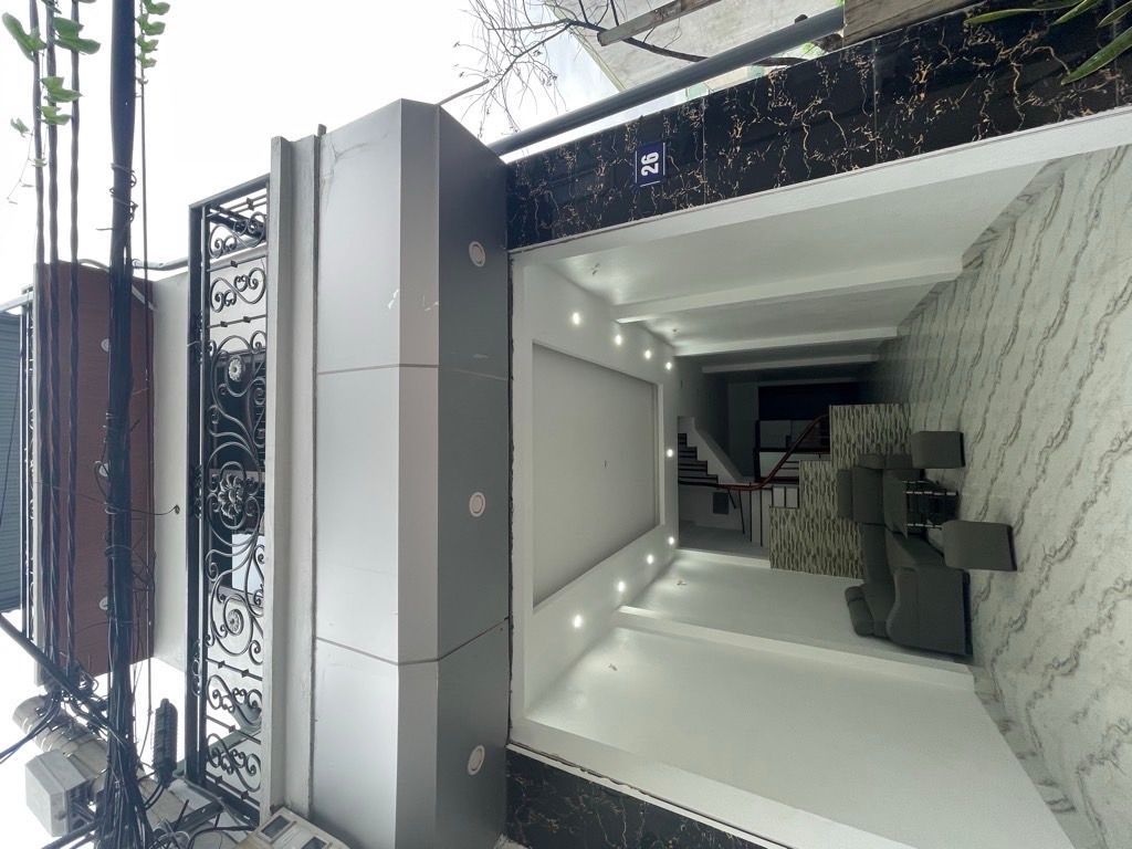 Bán nhà Định Công Hạ - diện tích 52m2 3 tầng - Nhà mặt ngõ thông - giá 4,8 tỷ