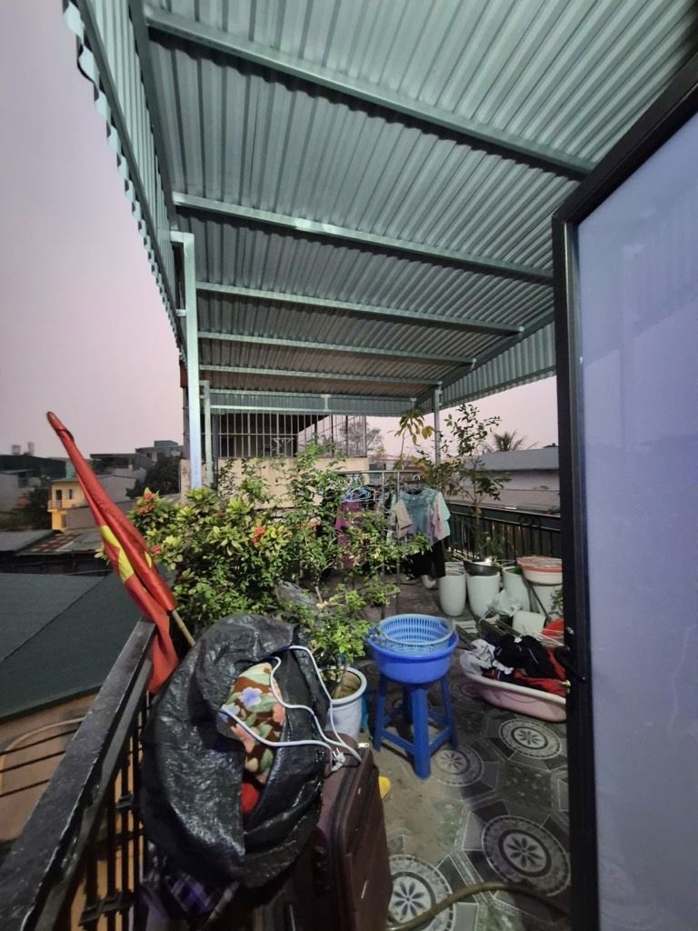 Bán nhà Định Công Hạ - diện tích 52m2 3 tầng - Nhà mặt ngõ thông - giá 4,8 tỷ