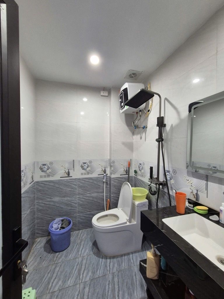 Bán nhà Định Công Hạ - diện tích 52m2 3 tầng - Nhà mặt ngõ thông - giá 4,8 tỷ