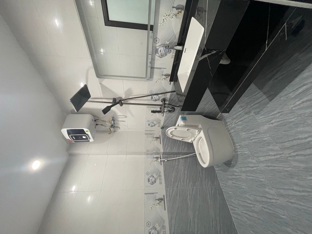 Bán nhà Định Công Hạ - diện tích 52m2 3 tầng - Nhà mặt ngõ thông - giá 4,8 tỷ