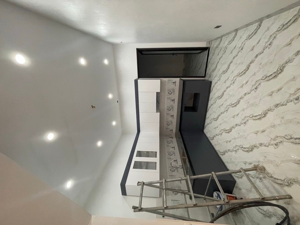 Bán nhà Định Công Hạ - diện tích 52m2 3 tầng - Nhà mặt ngõ thông - giá 4,8 tỷ