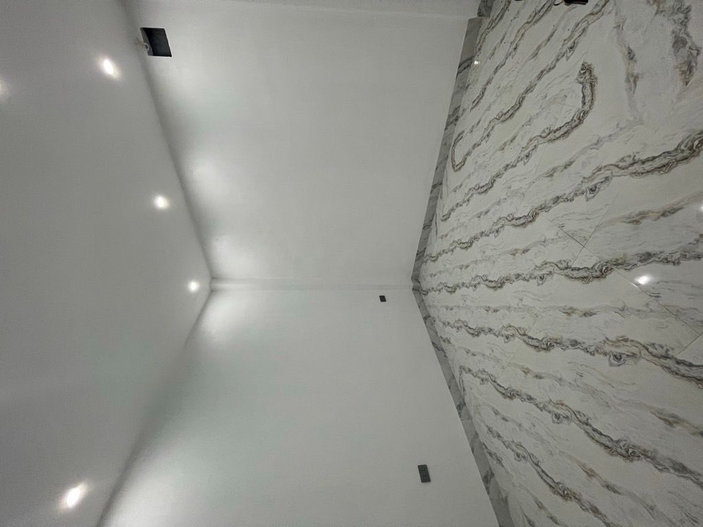 Bán nhà Định Công Hạ - diện tích 52m2 3 tầng - Nhà mặt ngõ thông - giá 4,8 tỷ