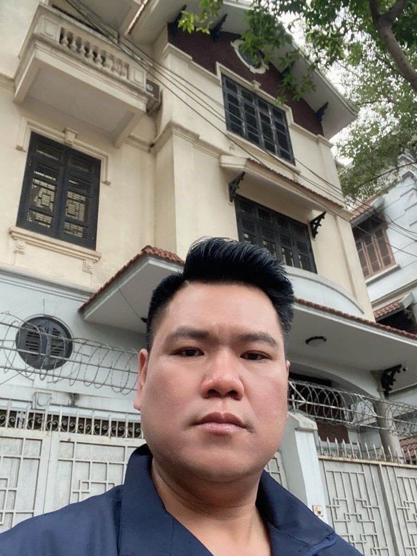 Bán nhà Bắc Linh Đàm - diện tích 180m2 4 tầng - ô tô tránh - giá 48,5 tỷ