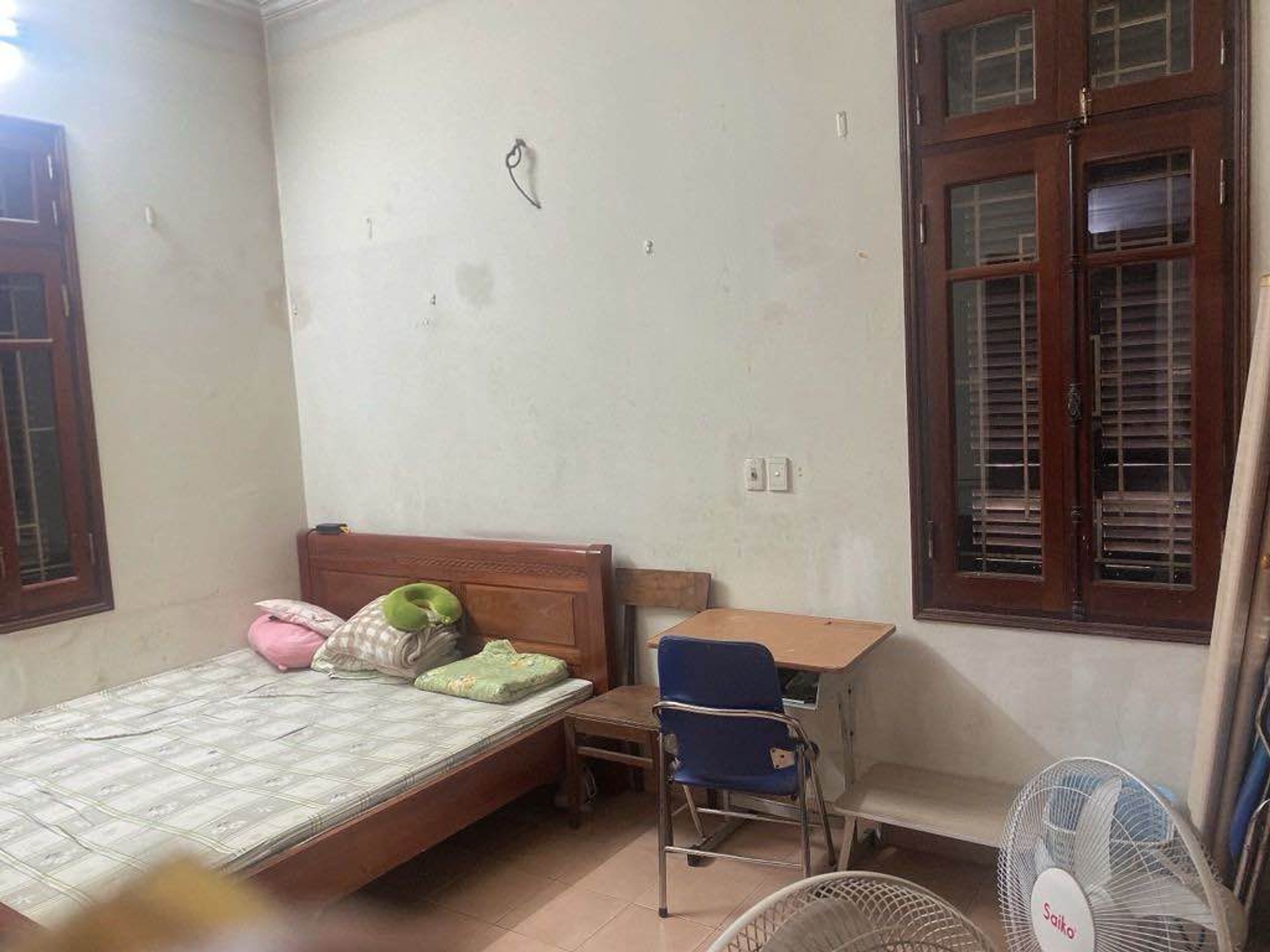 Bán nhà Bắc Linh Đàm - diện tích 180m2 4 tầng - ô tô tránh - giá 48,5 tỷ