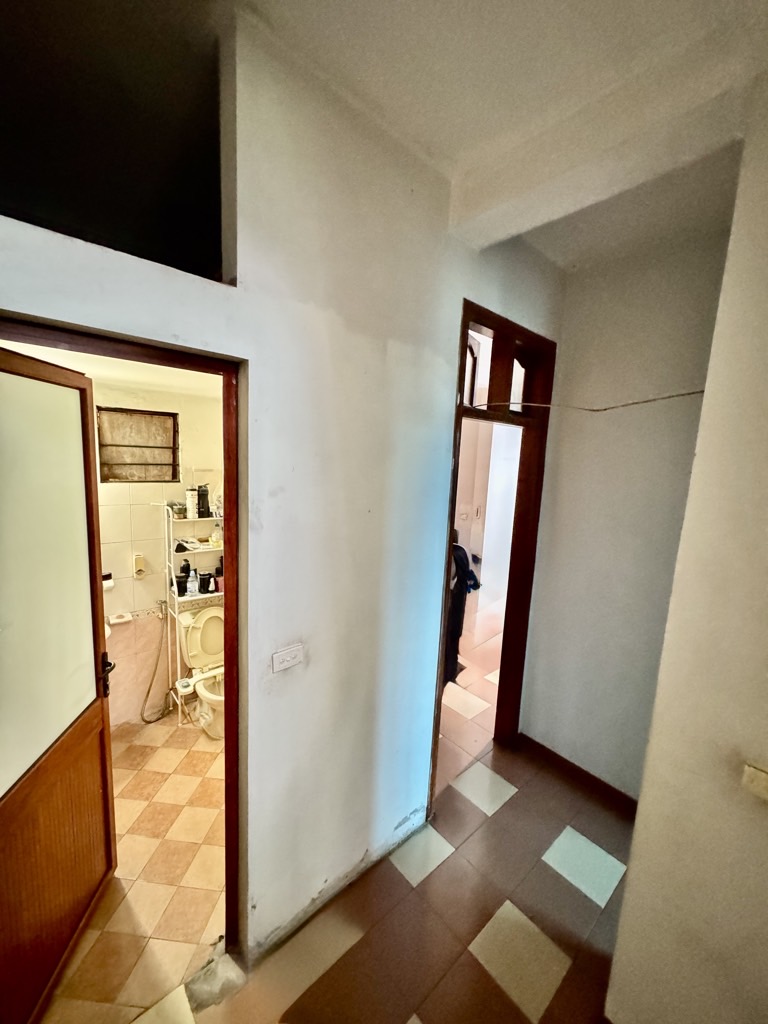 Bán nhà Phương Mai - diện tích 53m2 4 tầng - ô tô tránh - giá 27,2 tỷ