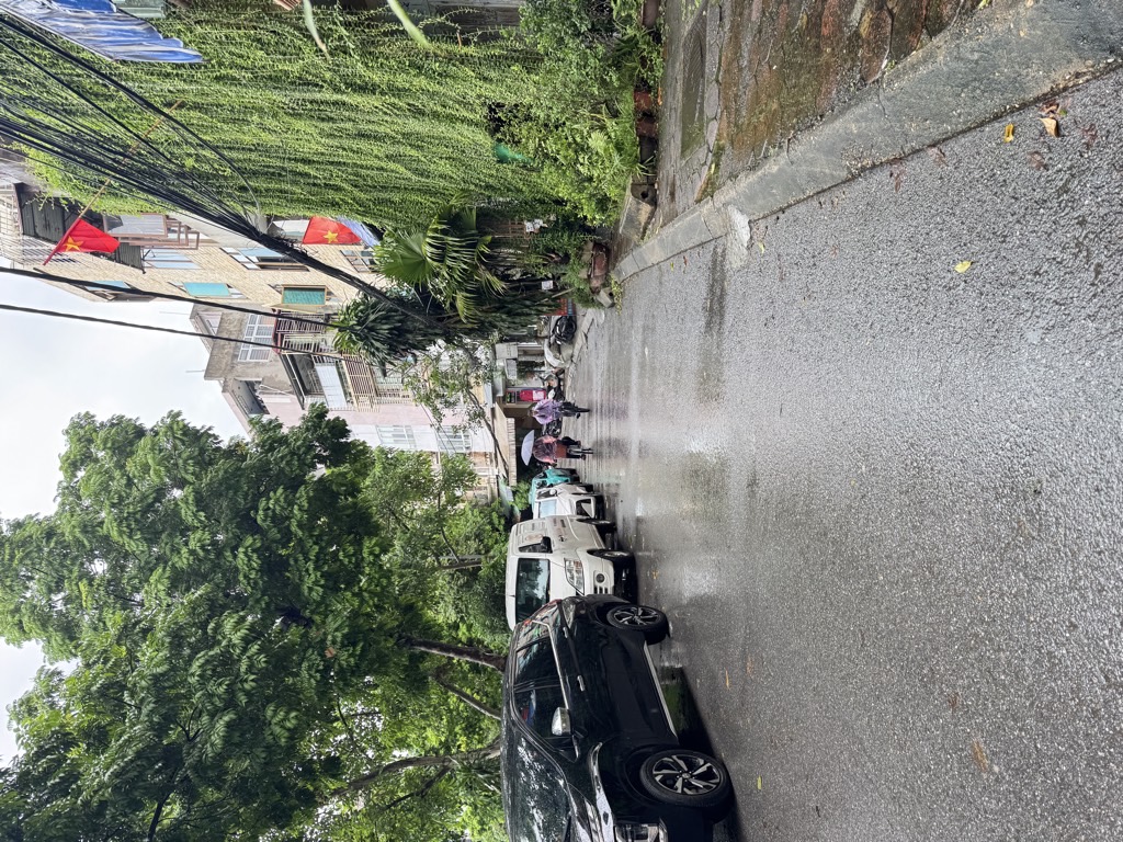 Bán nhà Phương Mai - diện tích 53m2 4 tầng - ô tô tránh - giá 27,2 tỷ