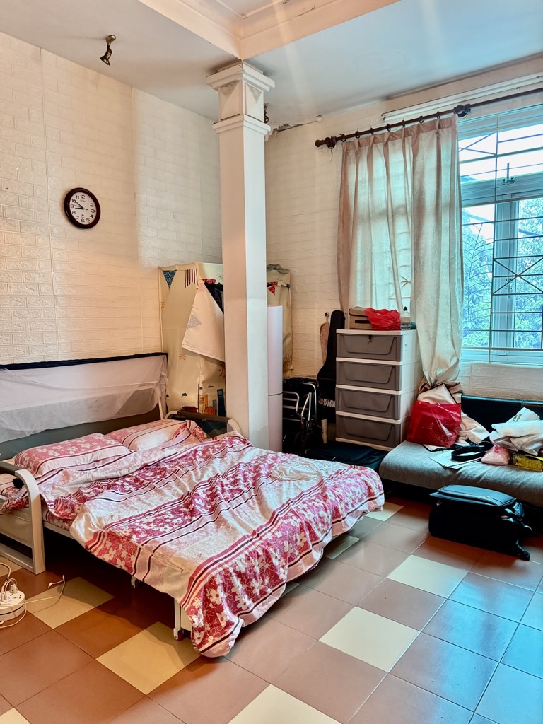 Bán nhà Phương Mai - diện tích 53m2 4 tầng - ô tô tránh - giá 27,2 tỷ