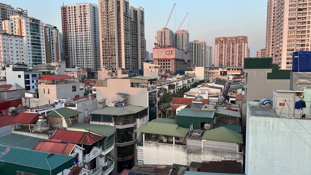 Bán nhà Khuất Duy Tiến - diện tích 64m2 9 tầng - Ô tô tránh - giá 42 tỷ