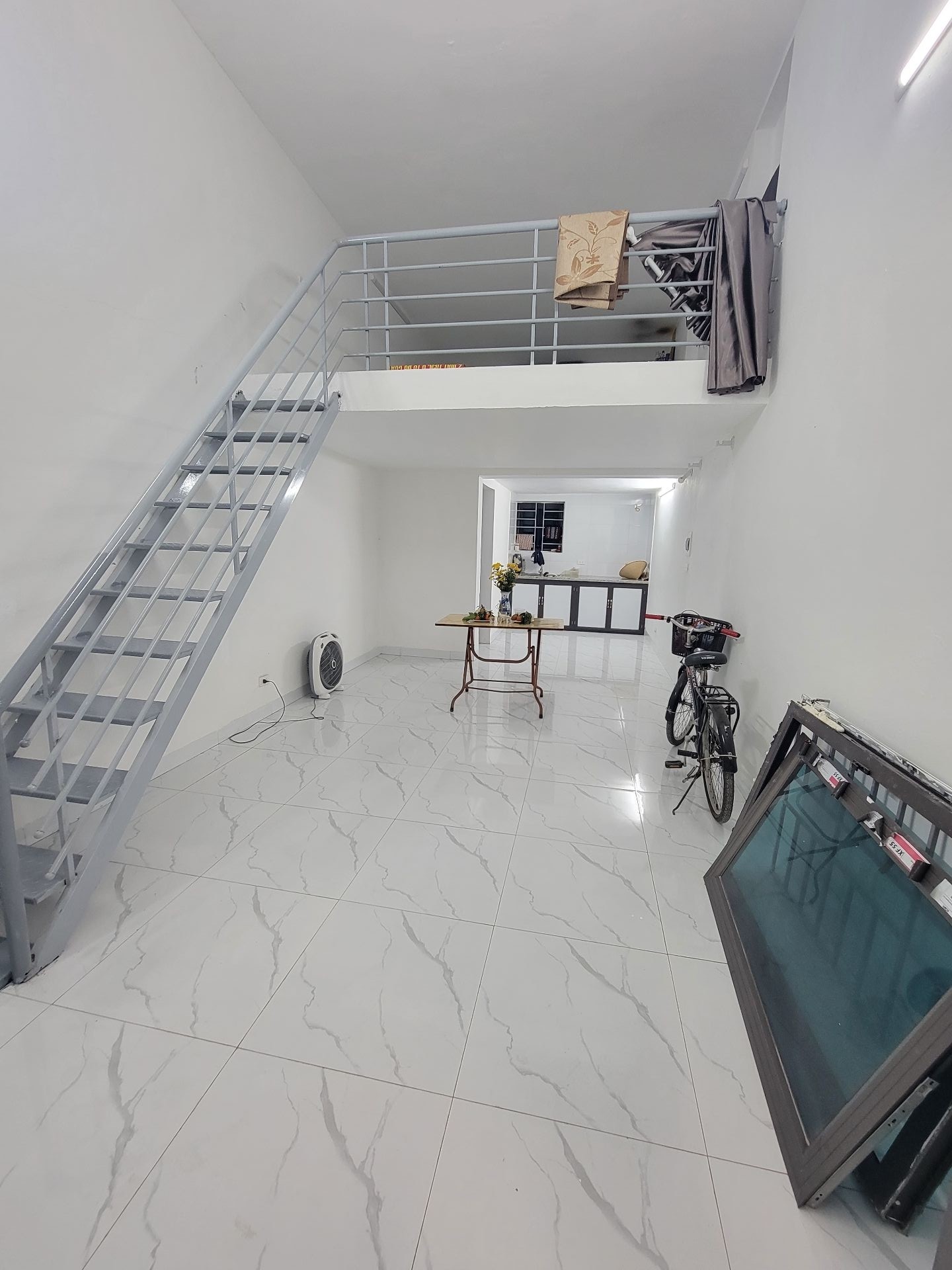 Bán nhà Lĩnh Nam - diện tích 34m2 1 tầng - Lô góc, ô tô vào nhà - giá 7,7 tỷ
