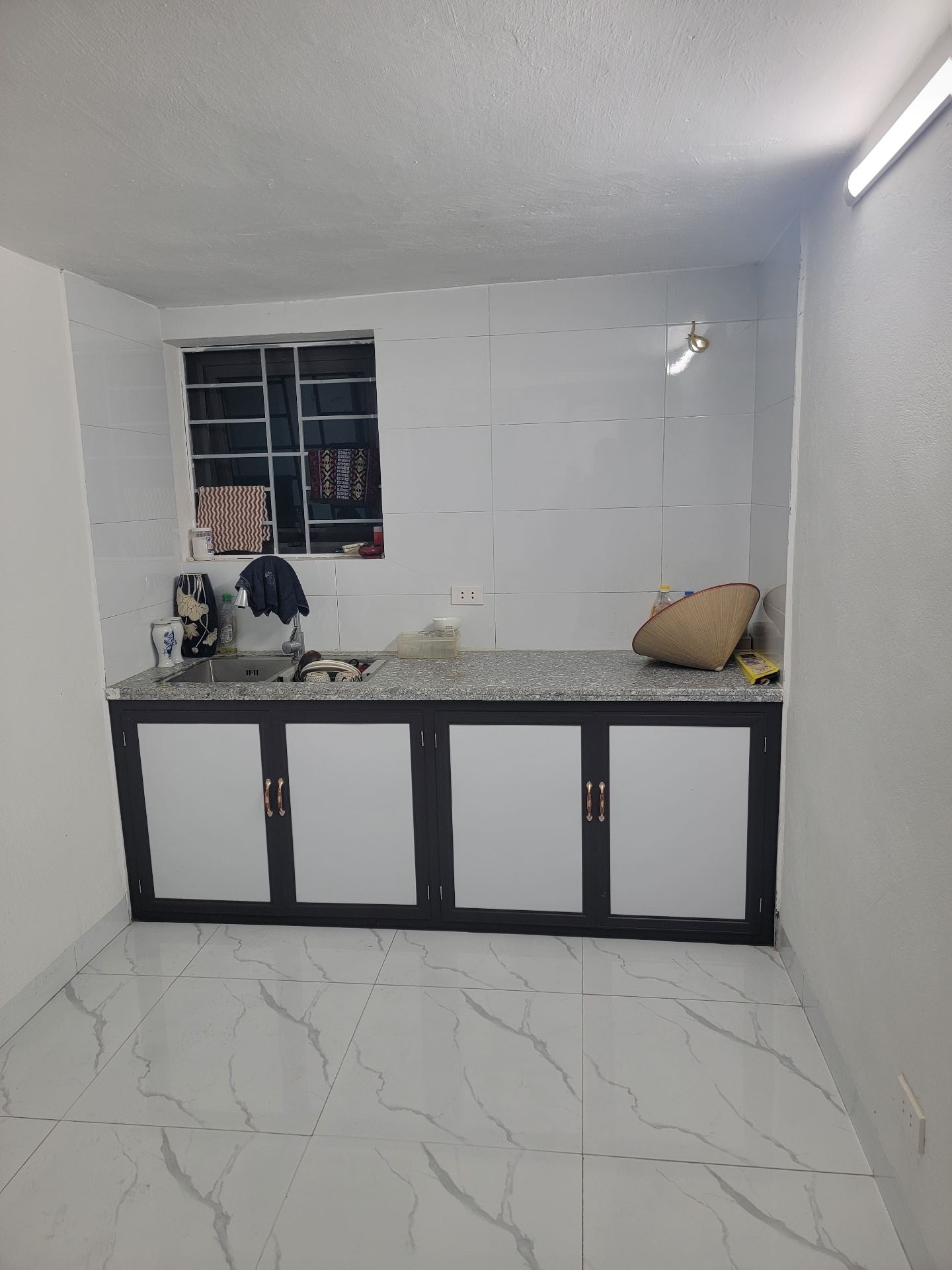 Bán nhà Lĩnh Nam - diện tích 34m2 1 tầng - Lô góc, ô tô vào nhà - giá 7,7 tỷ