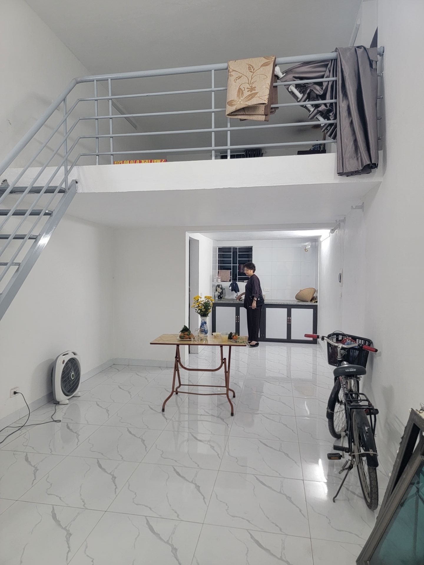 Bán nhà Lĩnh Nam - diện tích 34m2 1 tầng - Lô góc, ô tô vào nhà - giá 7,7 tỷ