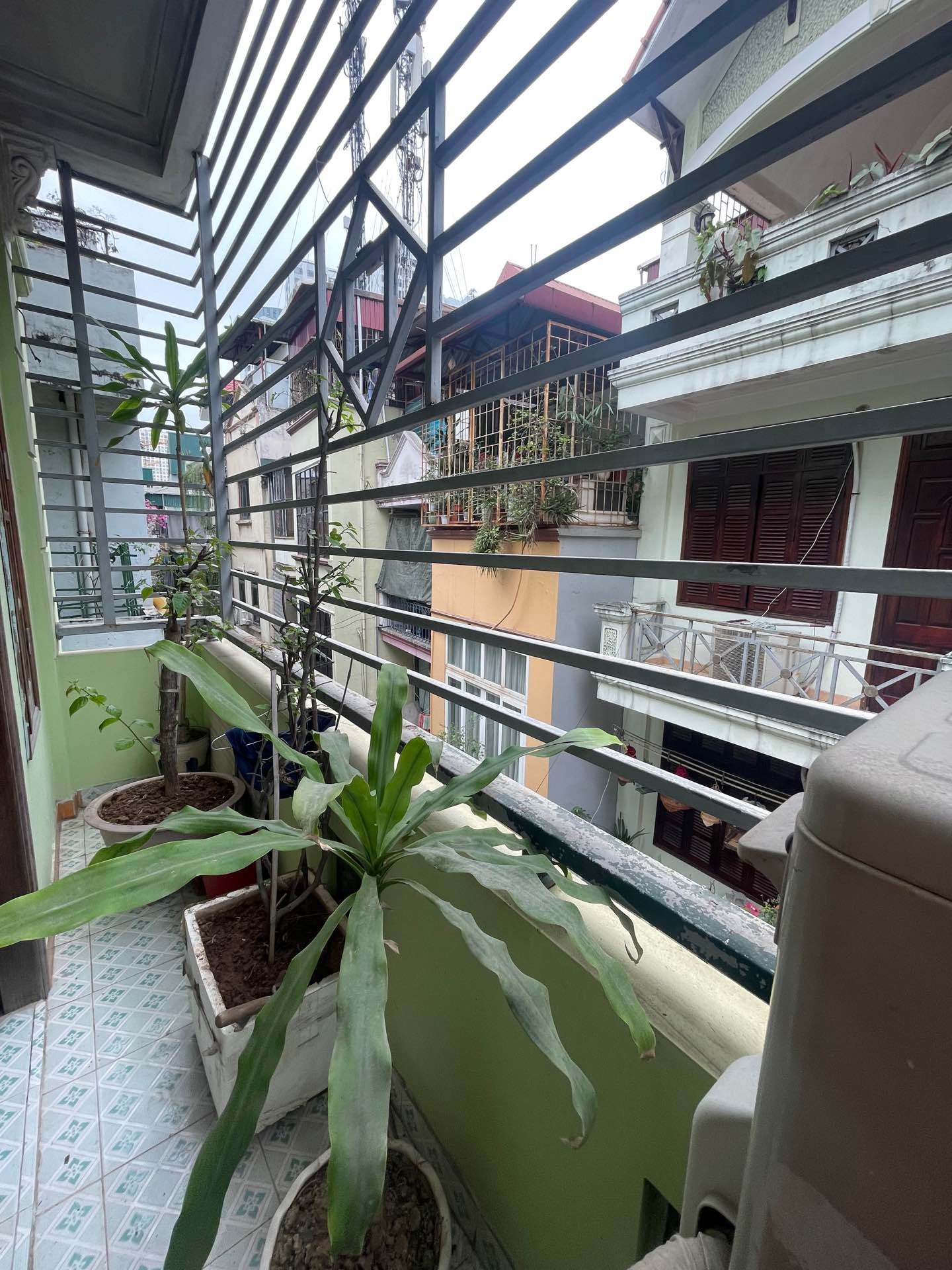 Bán nhà Kim Ngưu - diện tích 45m2 4 tầng - ô tô qua nhà - giá 9,6 tỷ