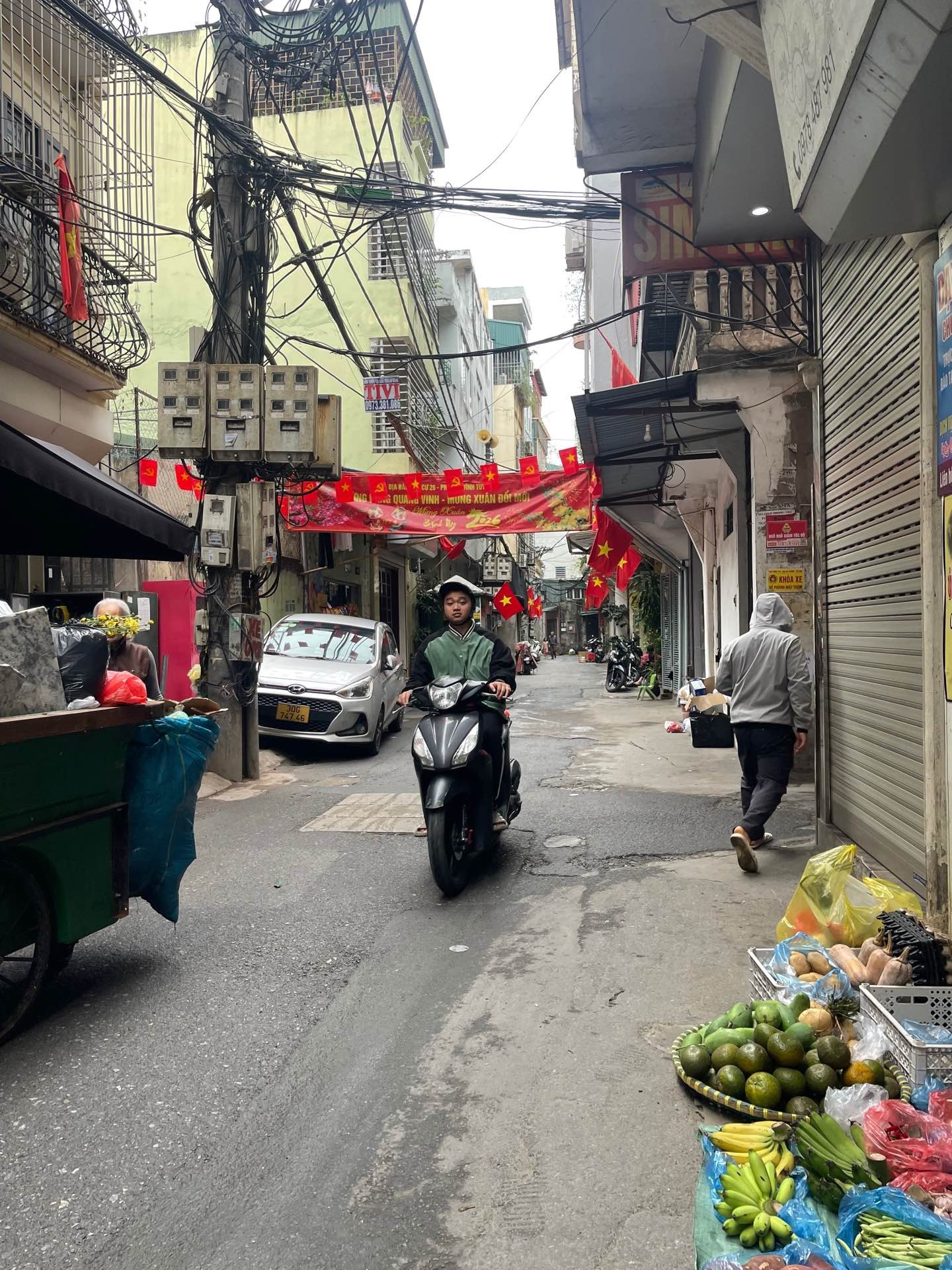 Bán nhà Kim Ngưu - diện tích 45m2 4 tầng - ô tô qua nhà - giá 9,6 tỷ