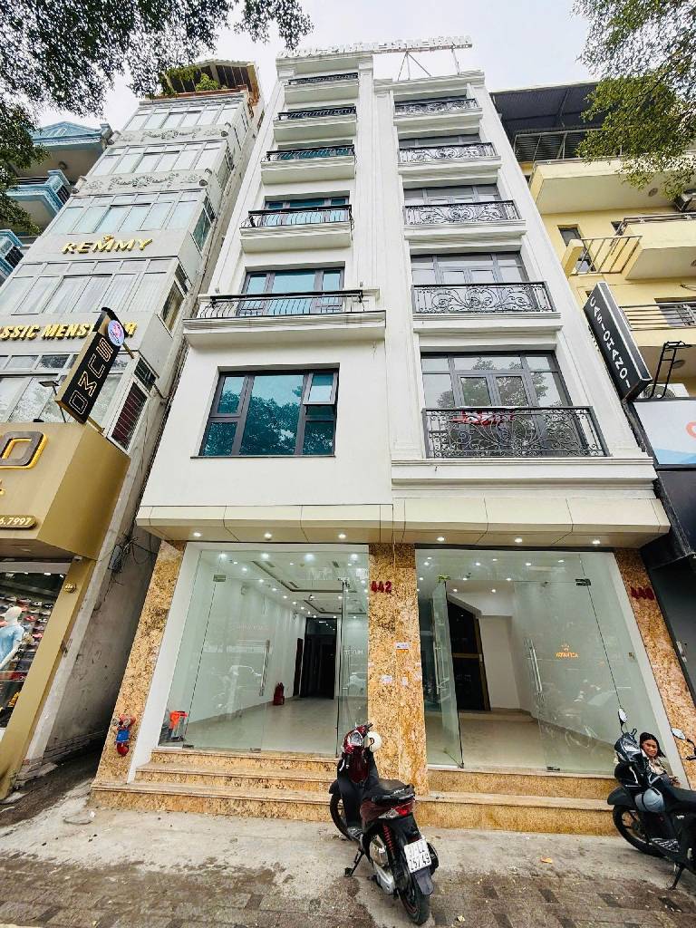 Bán nhà Xã Đàn - diện tích 130m2 7 tầng - 2 mặt phố - giá 146 tỷ