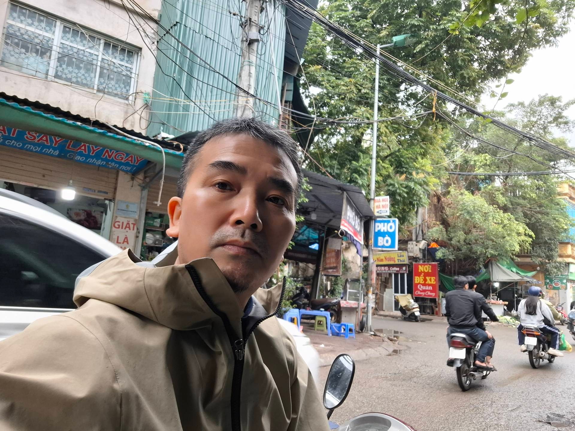 Bán nhà Nguyễn Chính - diện tích 14m2 4 tầng - Lô góc, kinh doanh - giá 2,8 tỷ