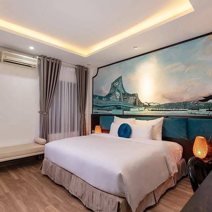 Bán nhà Ngõ Trạm - diện tích 71m2 7 tầng - Khách sạn 7 tầng cho thuê 70tr/tháng - giá 68 tỷ