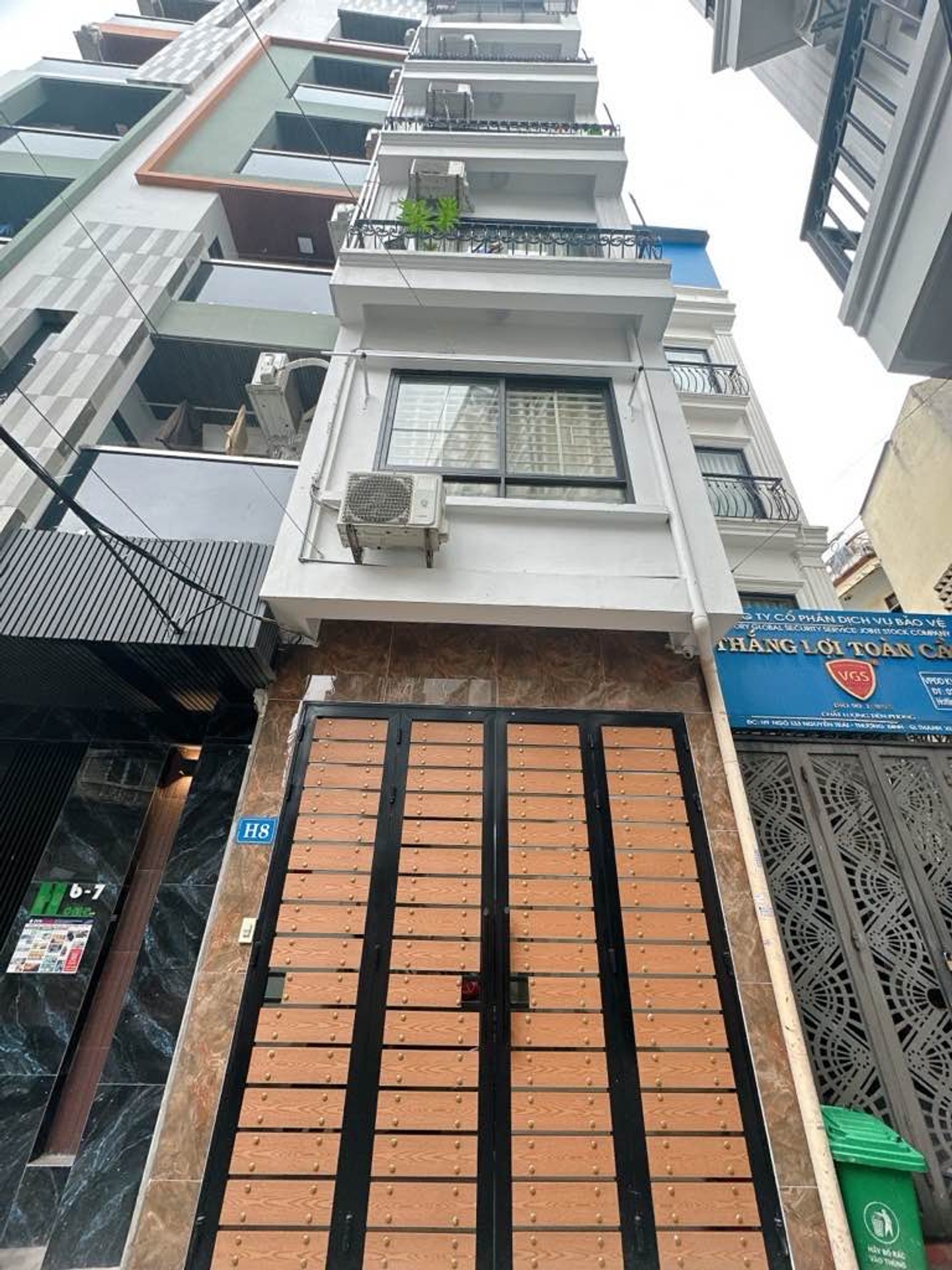 Bán nhà Nguyễn Trãi - diện tích 50m2 6 tầng - Ô tô nhỏ đỗ cửa - giá 16,2 tỷ